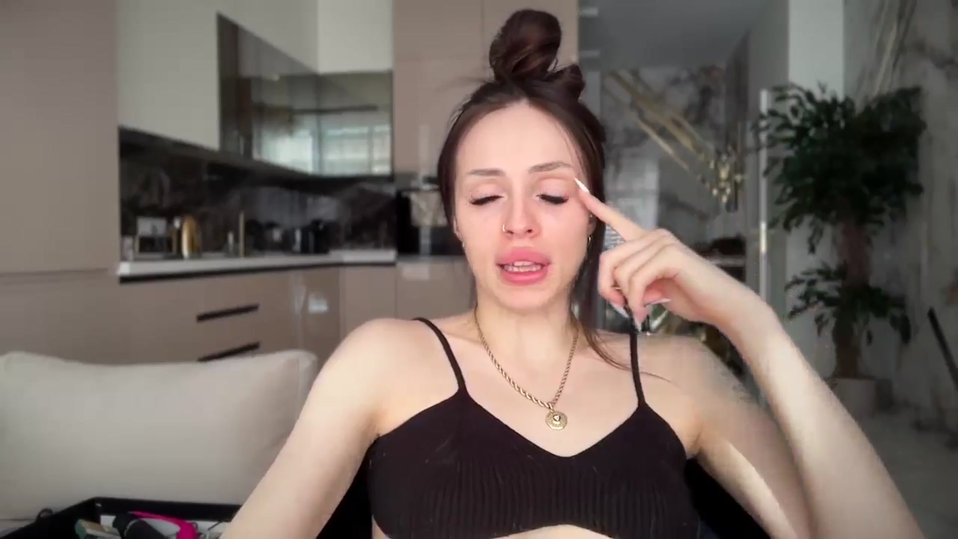 Gallery image thumbnail from UGLYGIRL_'s myfreecams stream on, 07/17/2024, 06:24 image 10 of 20