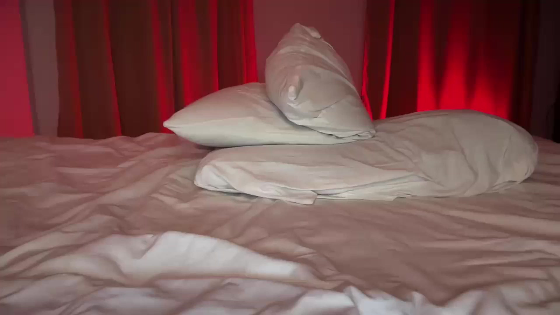 Gallery image thumbnail from UGLYGIRL_'s myfreecams stream on, 07/27/2024, 22:29 image 5 of 20