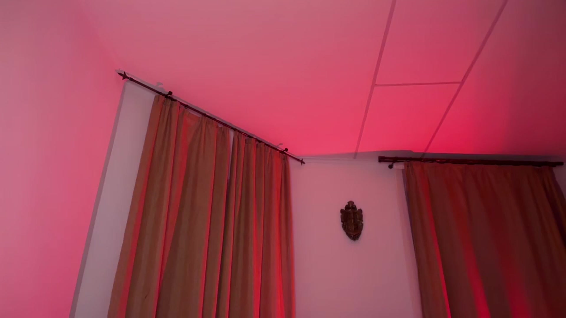 Gallery image thumbnail from UGLYGIRL_'s myfreecams stream on, 08/05/2024, 20:31 image 3 of 20