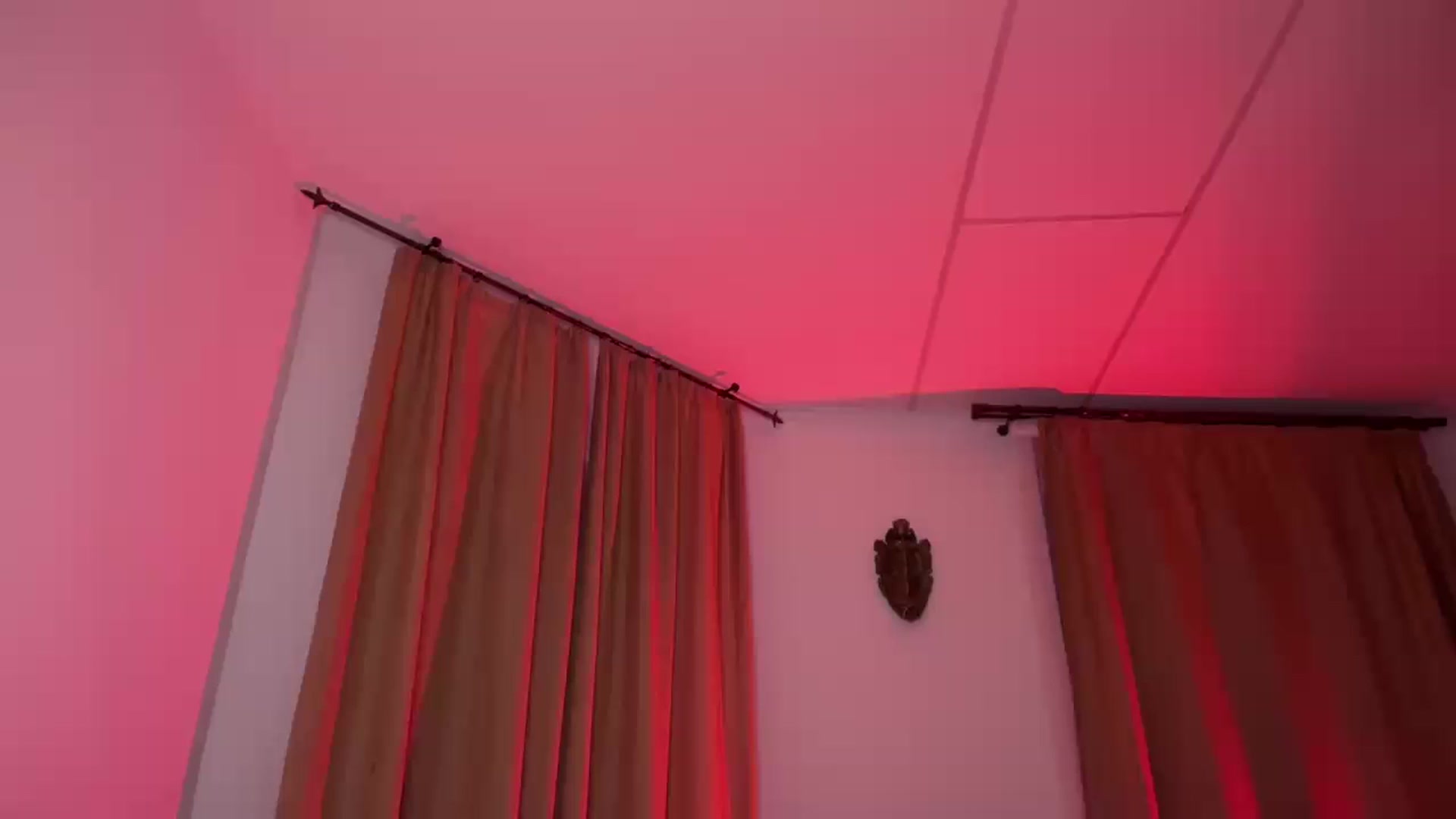 Gallery image thumbnail from UGLYGIRL_'s myfreecams stream on, 08/05/2024, 20:31 image 13 of 20