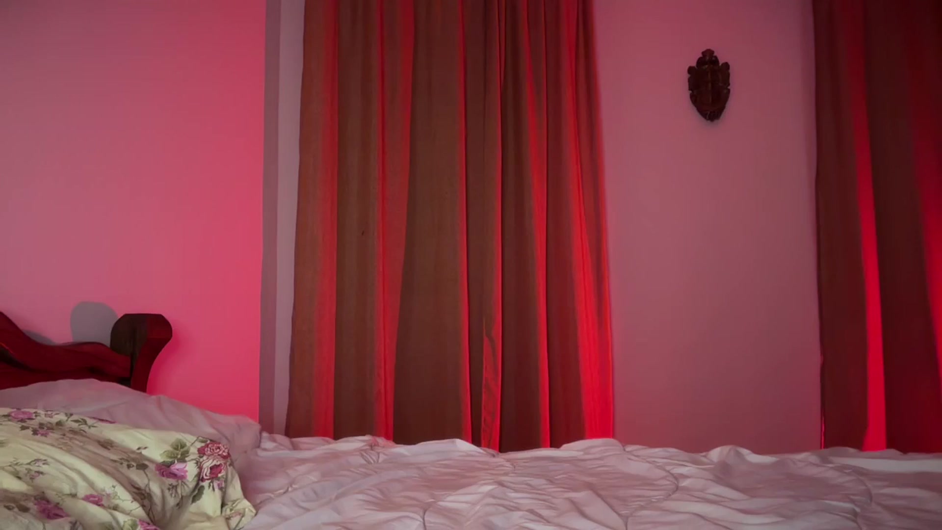 Gallery image thumbnail from UGLYGIRL_'s myfreecams stream on, 08/08/2024, 21:59 image 13 of 20