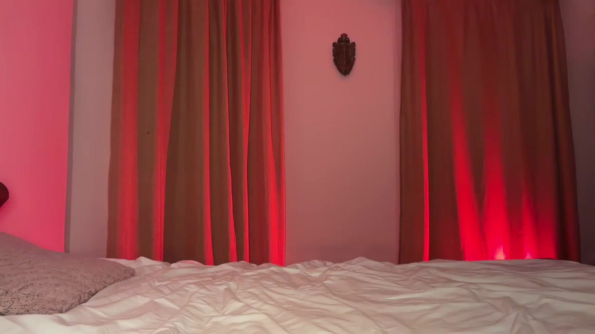 Gallery image thumbnail from UGLYGIRL_'s myfreecams stream on, 08/16/2024, 19:34 image 17 of 20