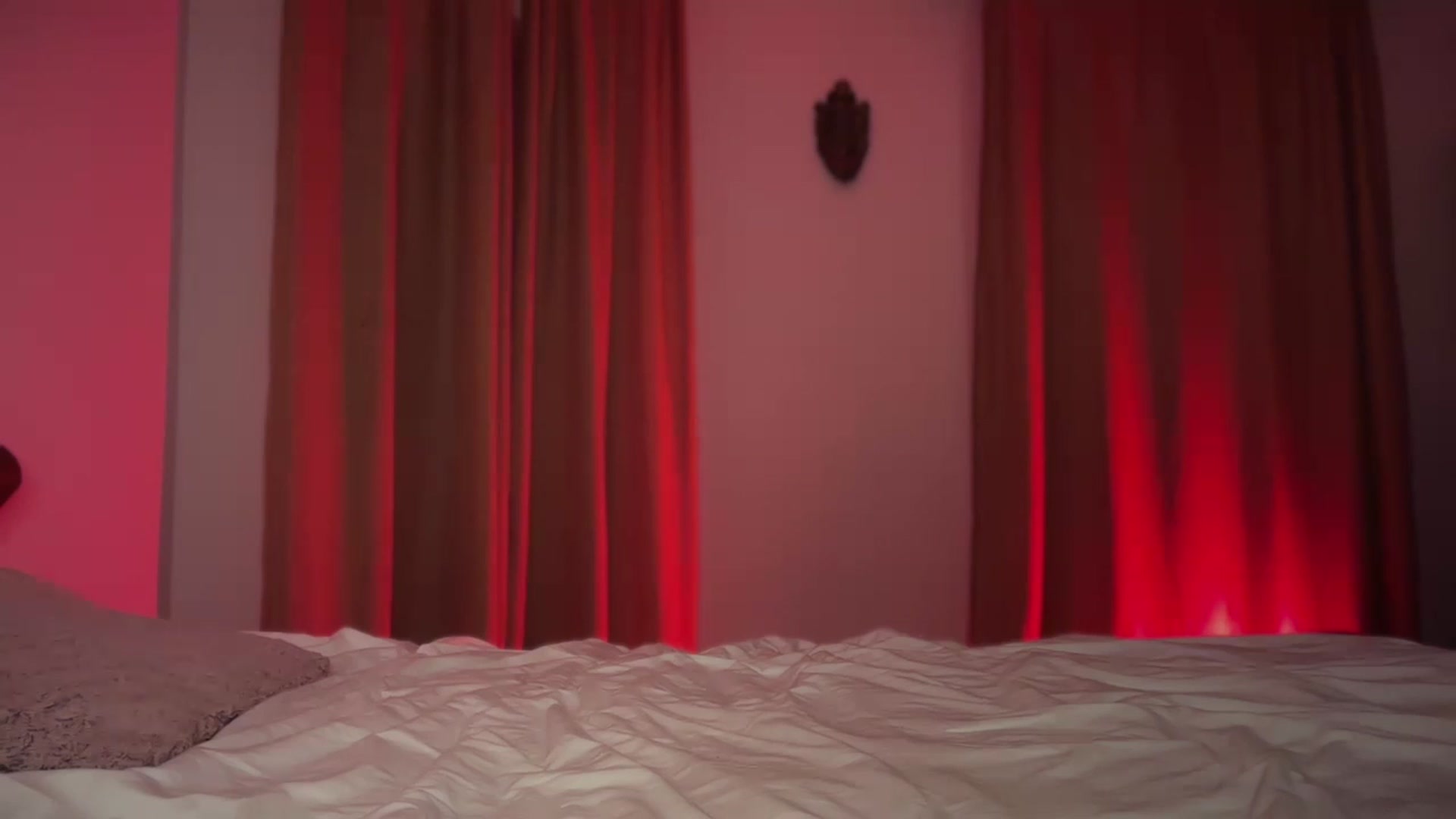 Gallery image thumbnail from UGLYGIRL_'s myfreecams stream on, 08/16/2024, 19:34 image 9 of 20