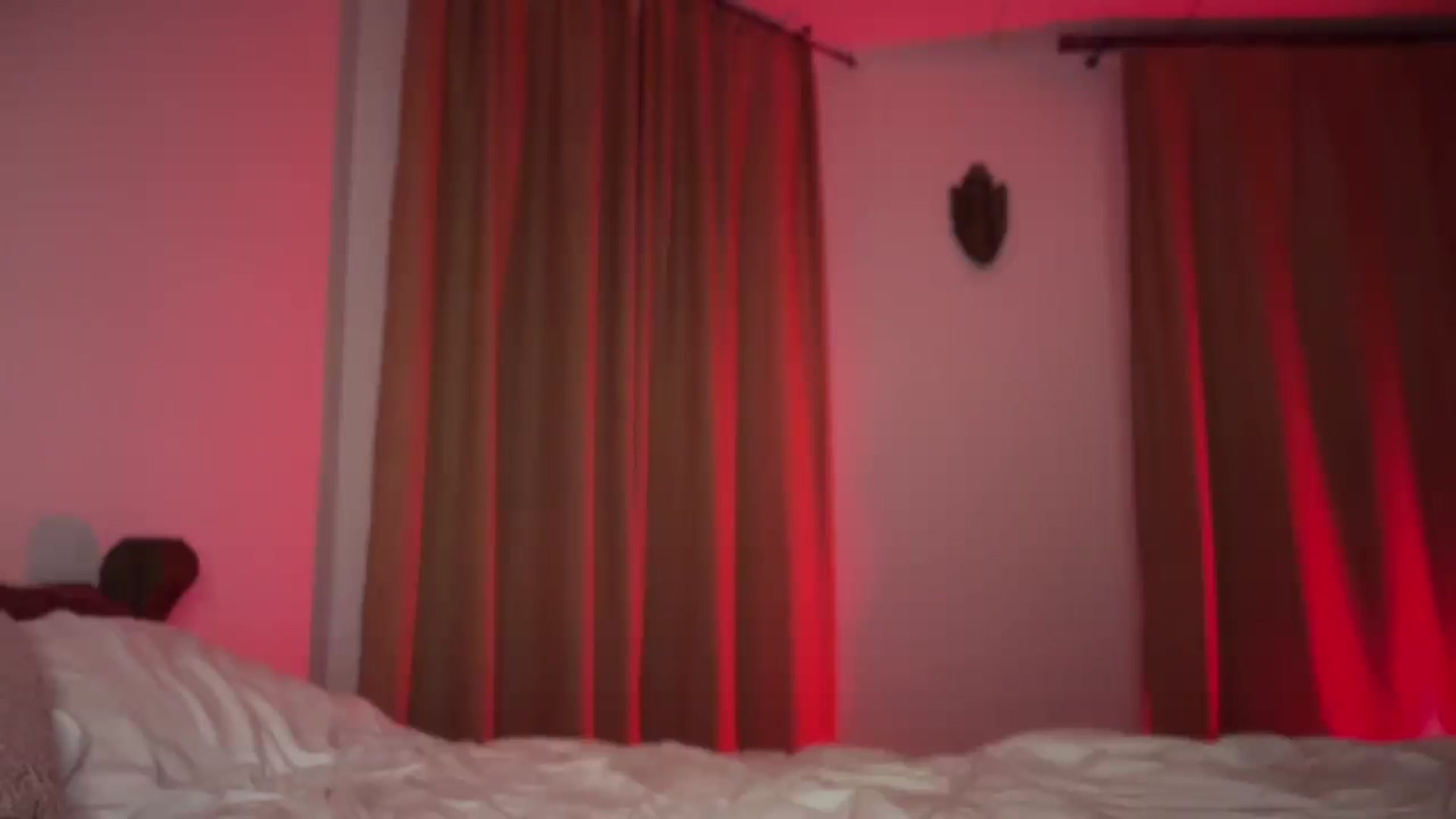 Gallery image thumbnail from UGLYGIRL_'s myfreecams stream on, 08/20/2024, 23:55 image 11 of 20