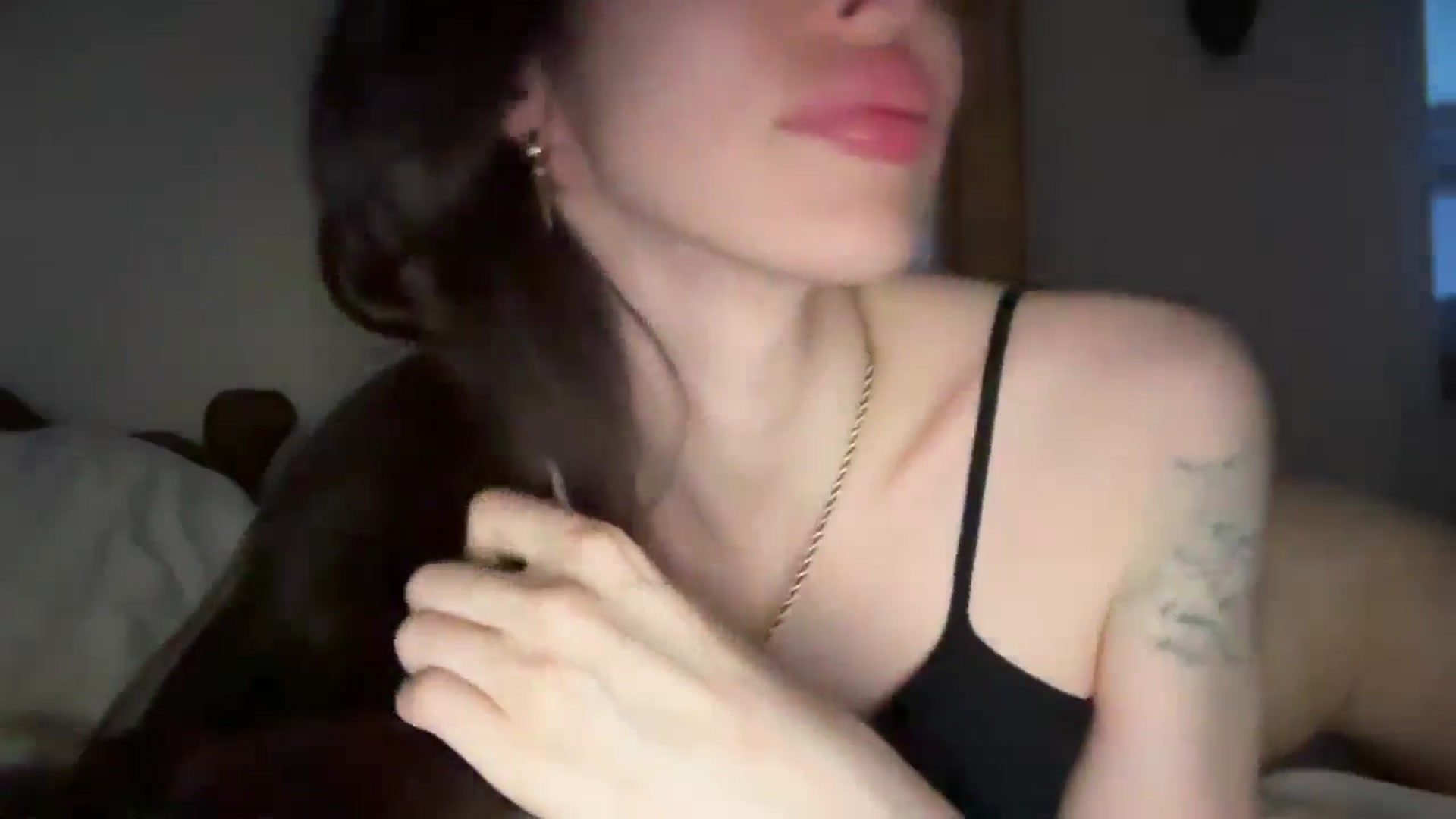Gallery image thumbnail from UGLYGIRL_'s myfreecams stream on, 08/23/2024, 17:49 image 14 of 20
