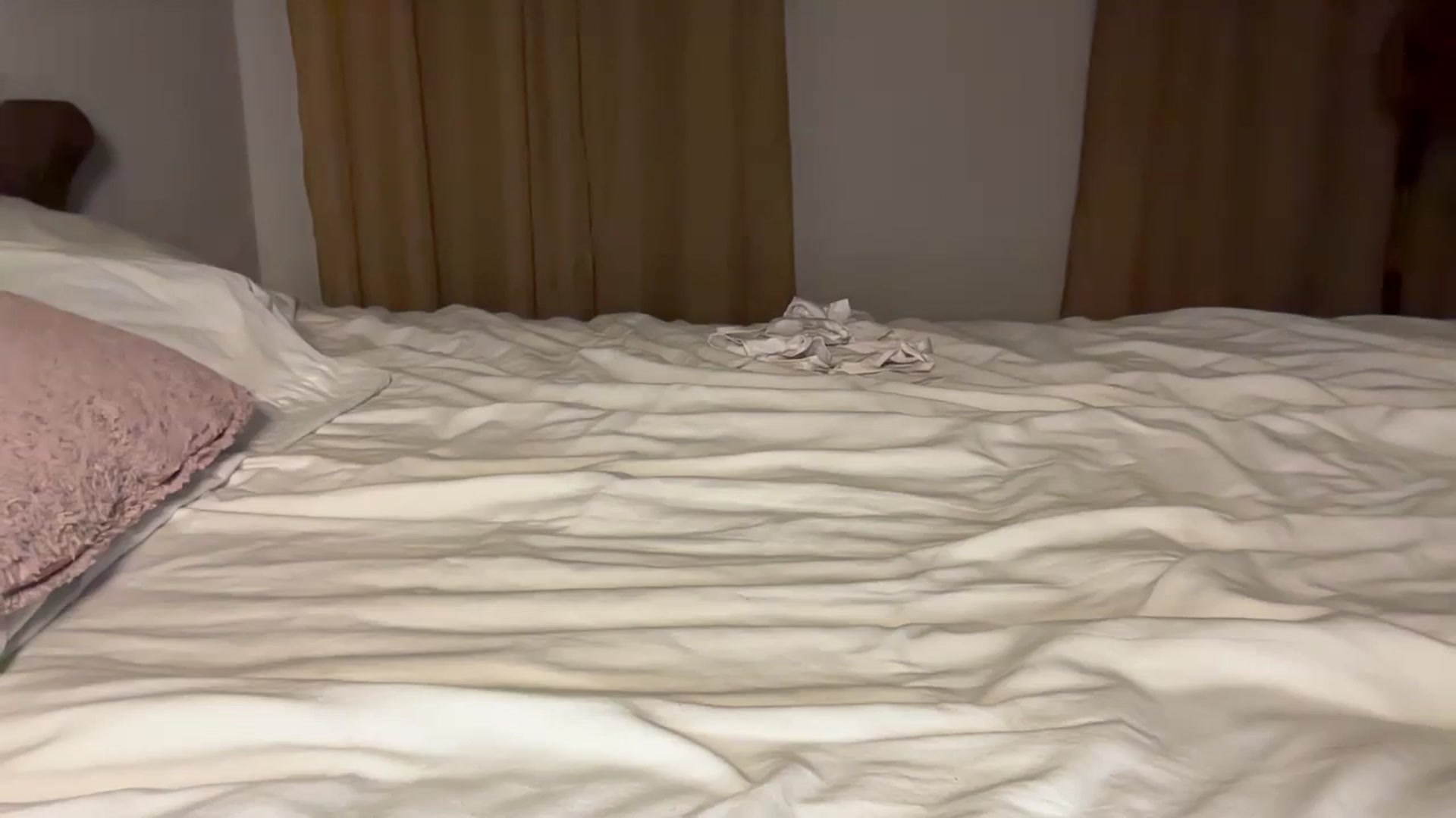 Gallery image thumbnail from UGLYGIRL_'s myfreecams stream on, 08/26/2024, 23:07 image 2 of 20
