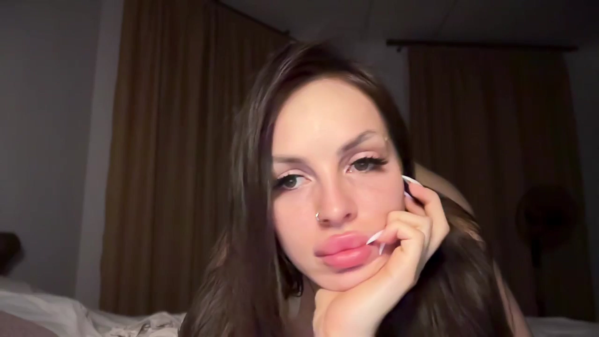 Gallery image thumbnail from UGLYGIRL_'s myfreecams stream on, 08/26/2024, 23:07 image 18 of 20