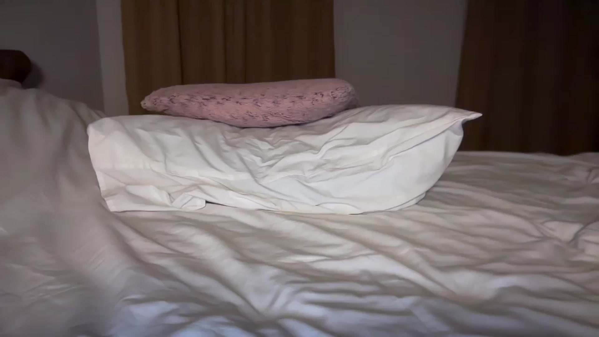 Gallery image thumbnail from UGLYGIRL_'s myfreecams stream on, 08/28/2024, 19:40 image 1 of 20