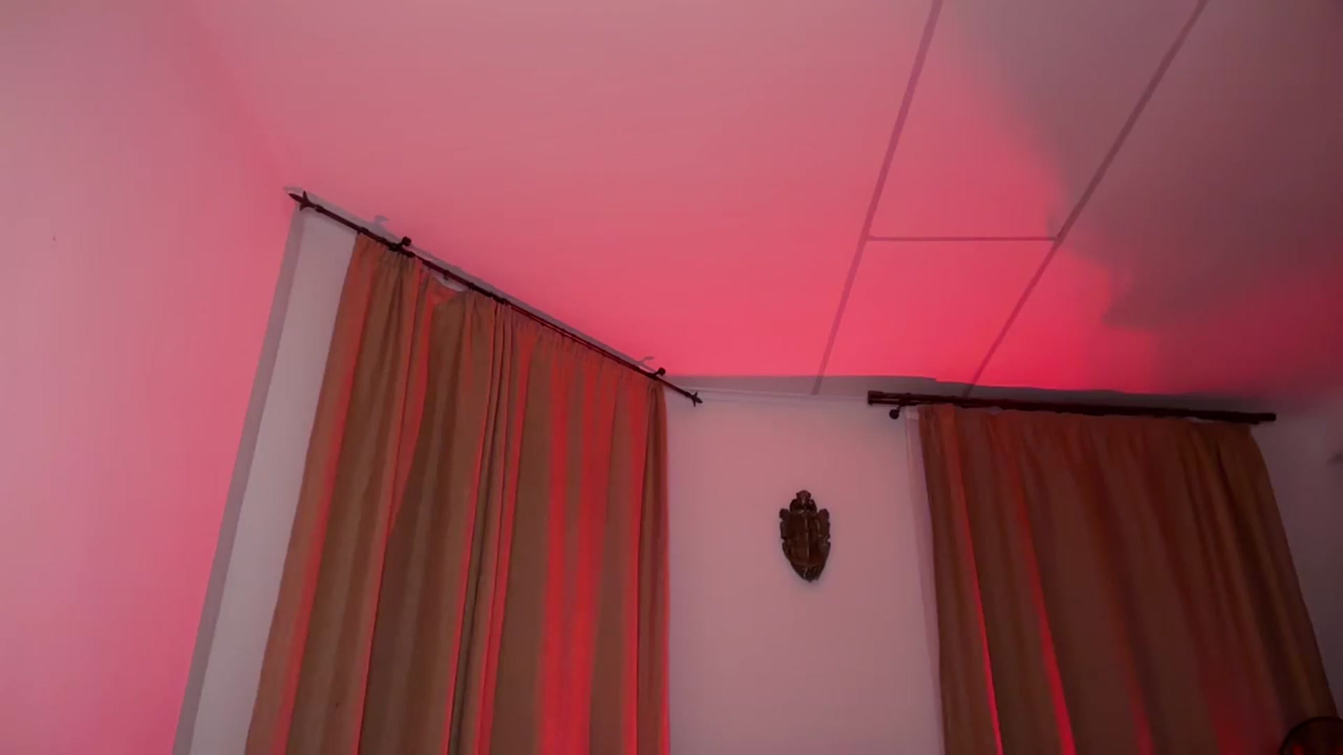 Gallery image thumbnail from UGLYGIRL_'s myfreecams stream on, 08/29/2024, 22:35 image 12 of 20