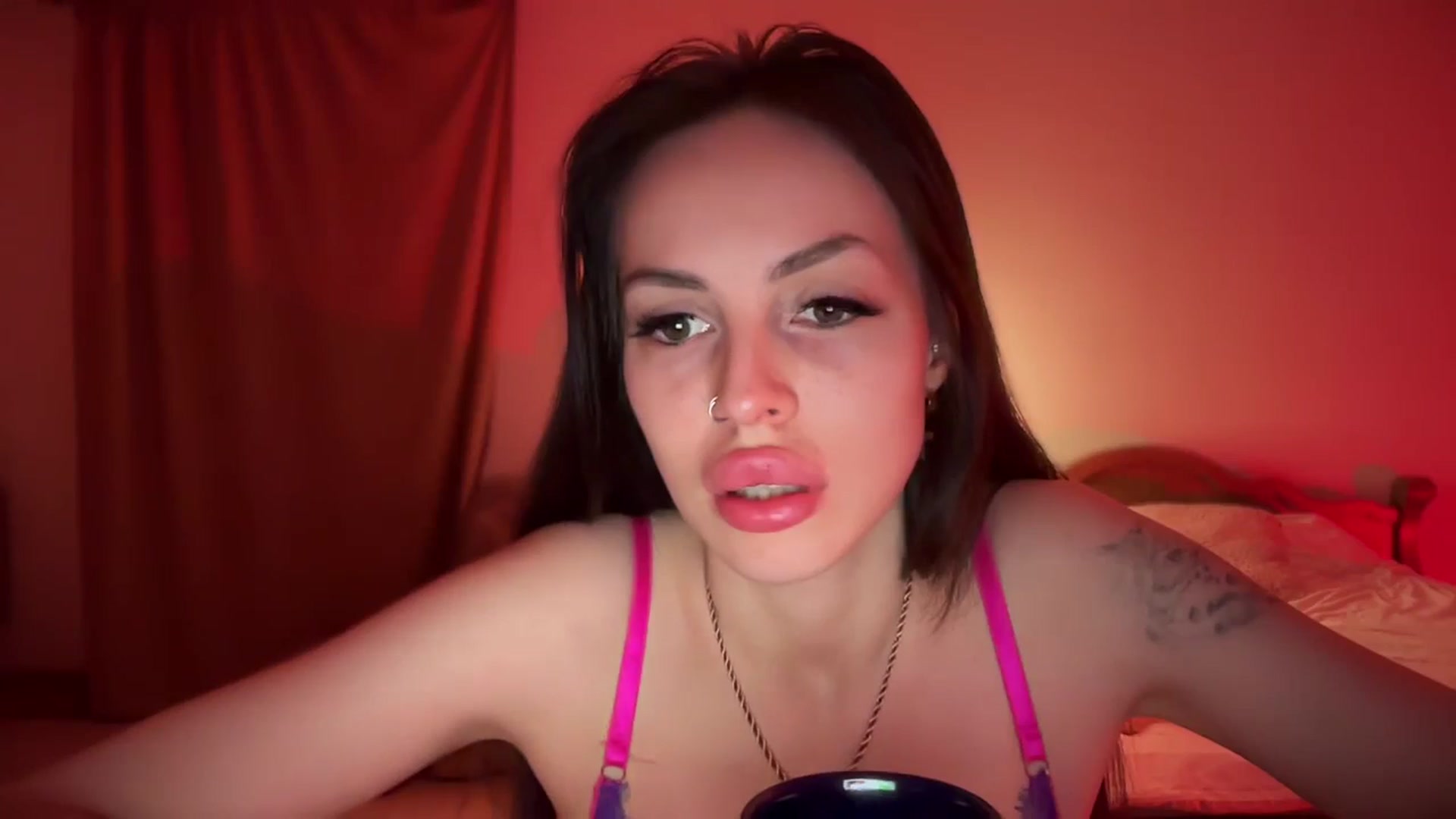 Gallery image thumbnail from UGLYGIRL_'s myfreecams stream on, 09/10/2024, 17:46 image 16 of 20