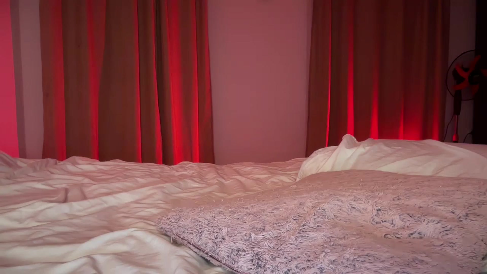 Gallery image thumbnail from UGLYGIRL_'s myfreecams stream on, 09/10/2024, 20:55 image 13 of 20