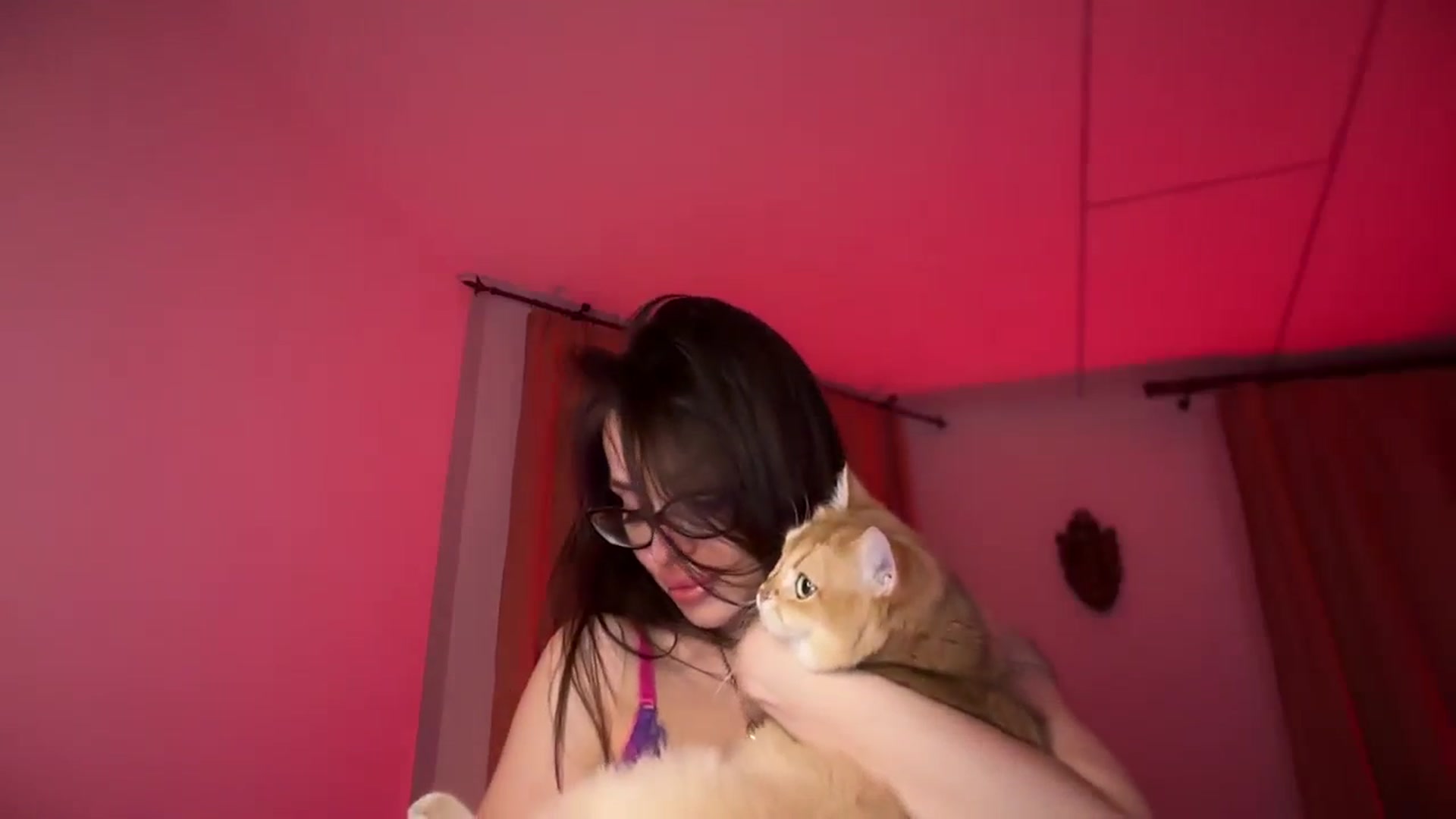 Gallery image thumbnail from UGLYGIRL_'s myfreecams stream on, 09/11/2024, 02:18 image 9 of 20