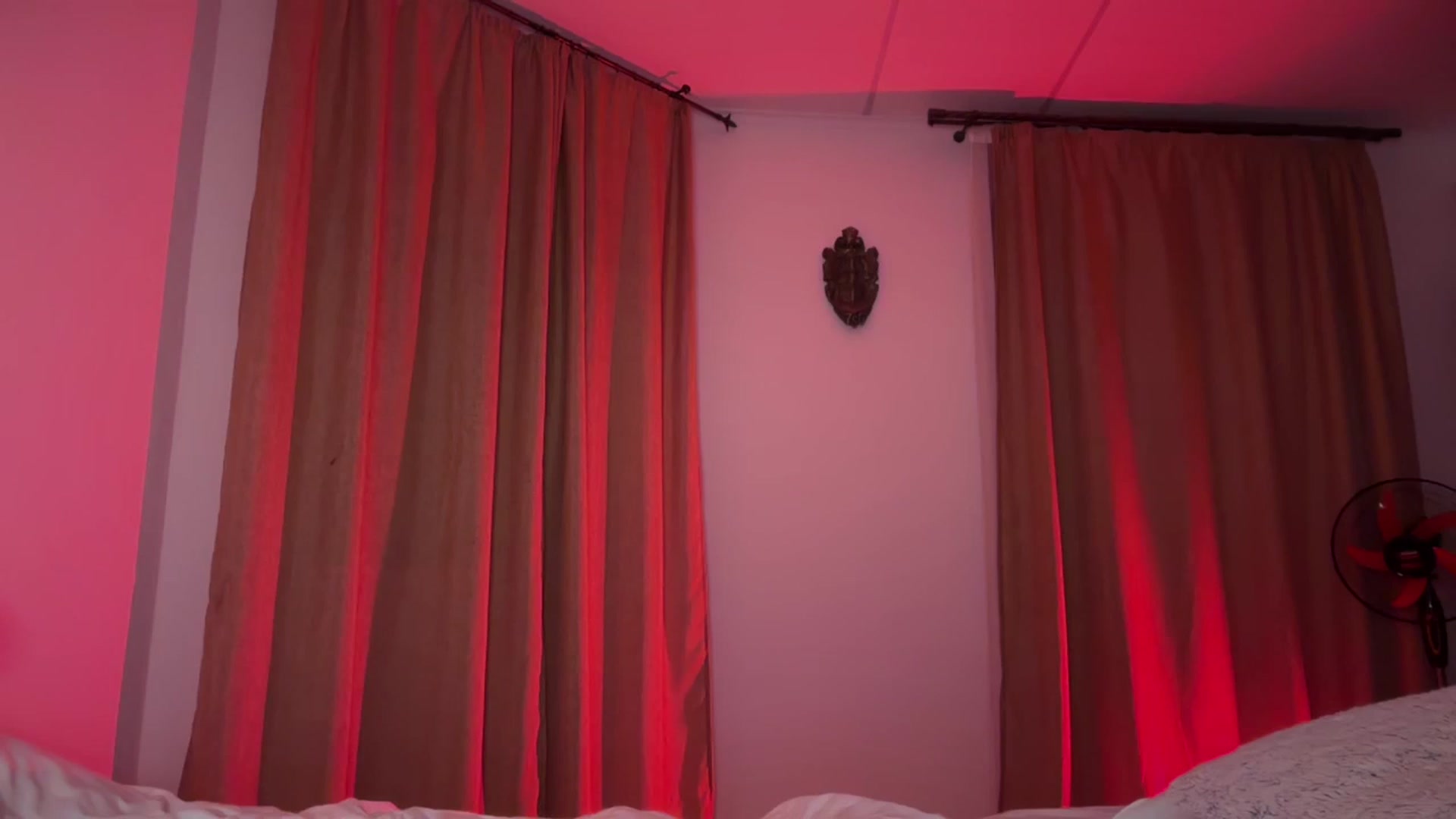 Gallery image thumbnail from UGLYGIRL_'s myfreecams stream on, 09/13/2024, 01:39 image 20 of 20