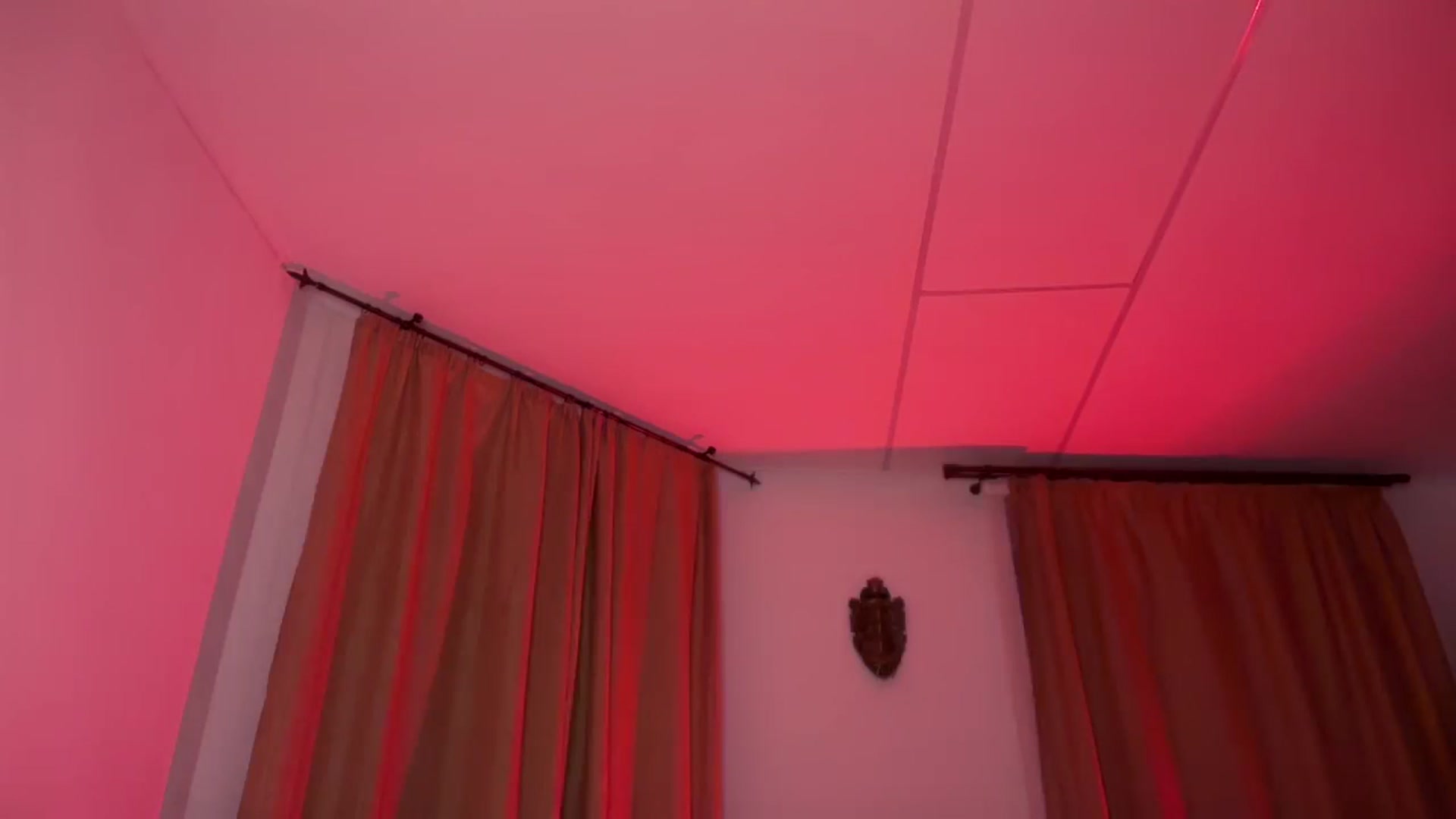 Gallery image thumbnail from UGLYGIRL_'s myfreecams stream on, 09/15/2024, 18:33 image 17 of 20