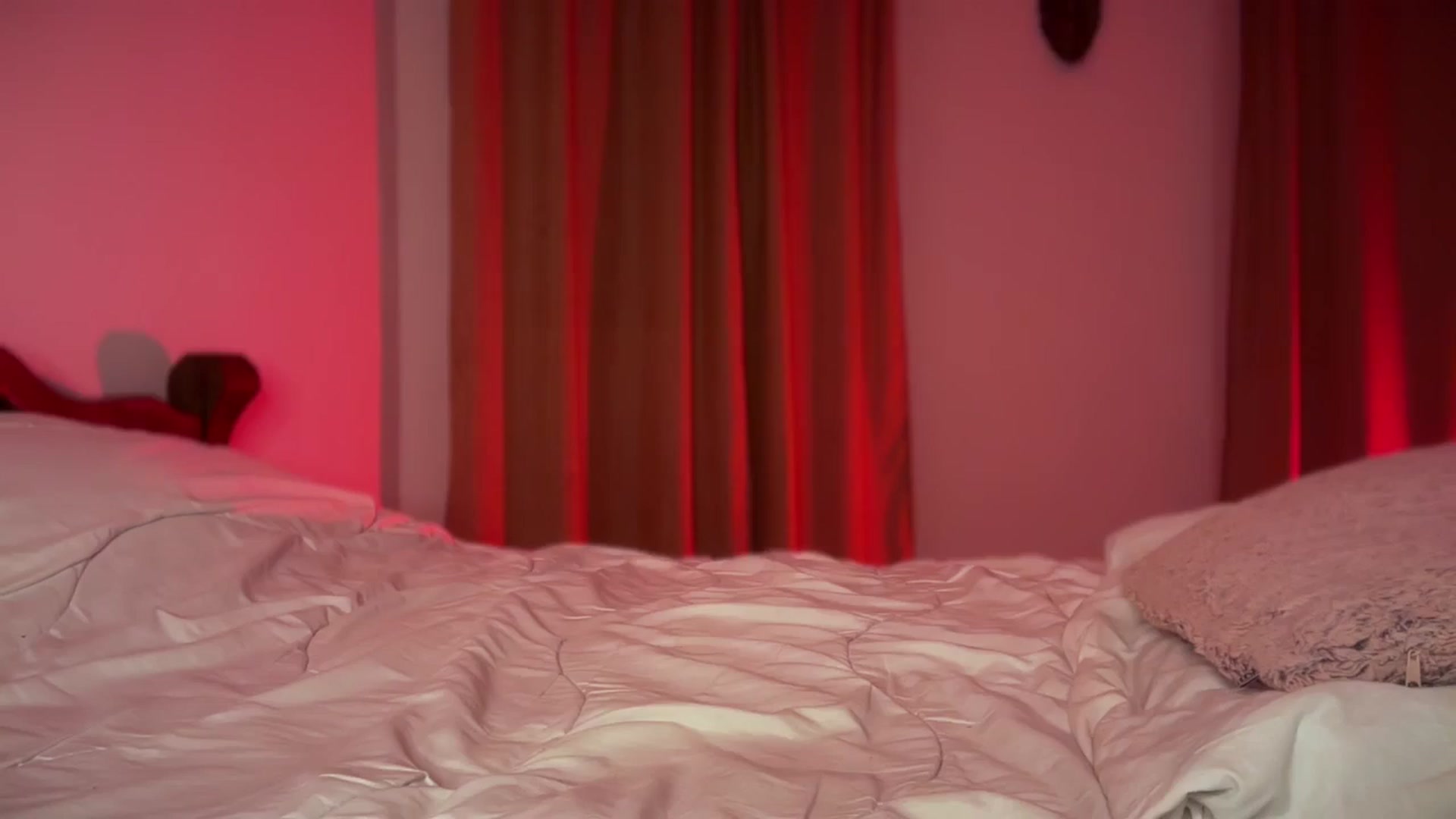 Gallery image thumbnail from UGLYGIRL_'s myfreecams stream on, 09/16/2024, 19:09 image 1 of 20