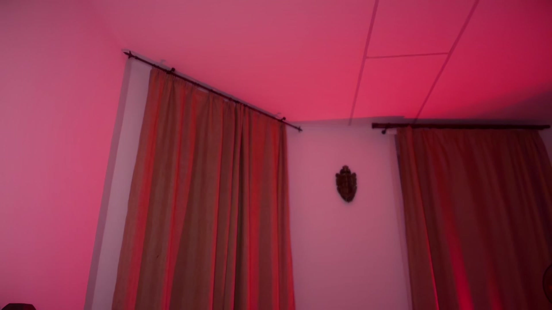 Gallery image thumbnail from UGLYGIRL_'s myfreecams stream on, 09/17/2024, 05:58 image 1 of 20