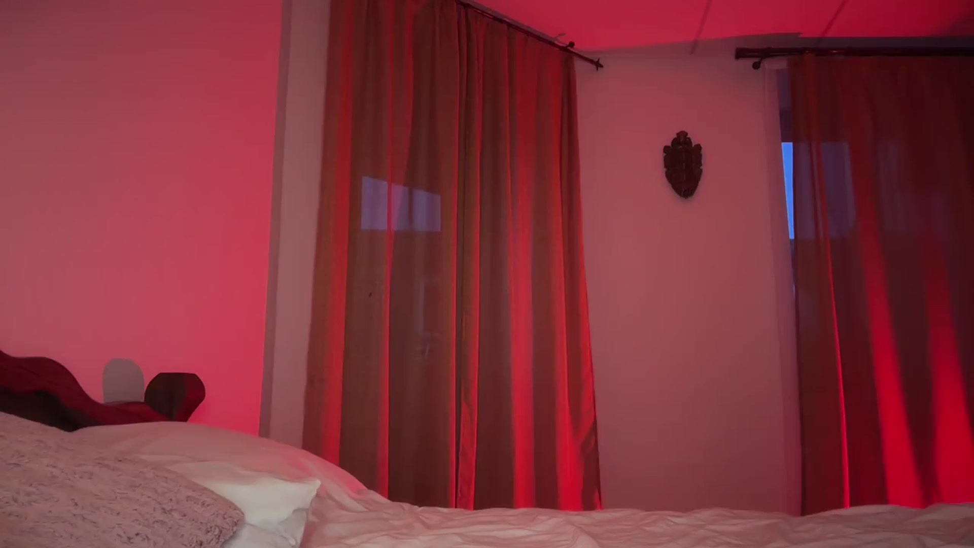 Gallery image thumbnail from UGLYGIRL_'s myfreecams stream on, 09/23/2024, 04:10 image 19 of 20