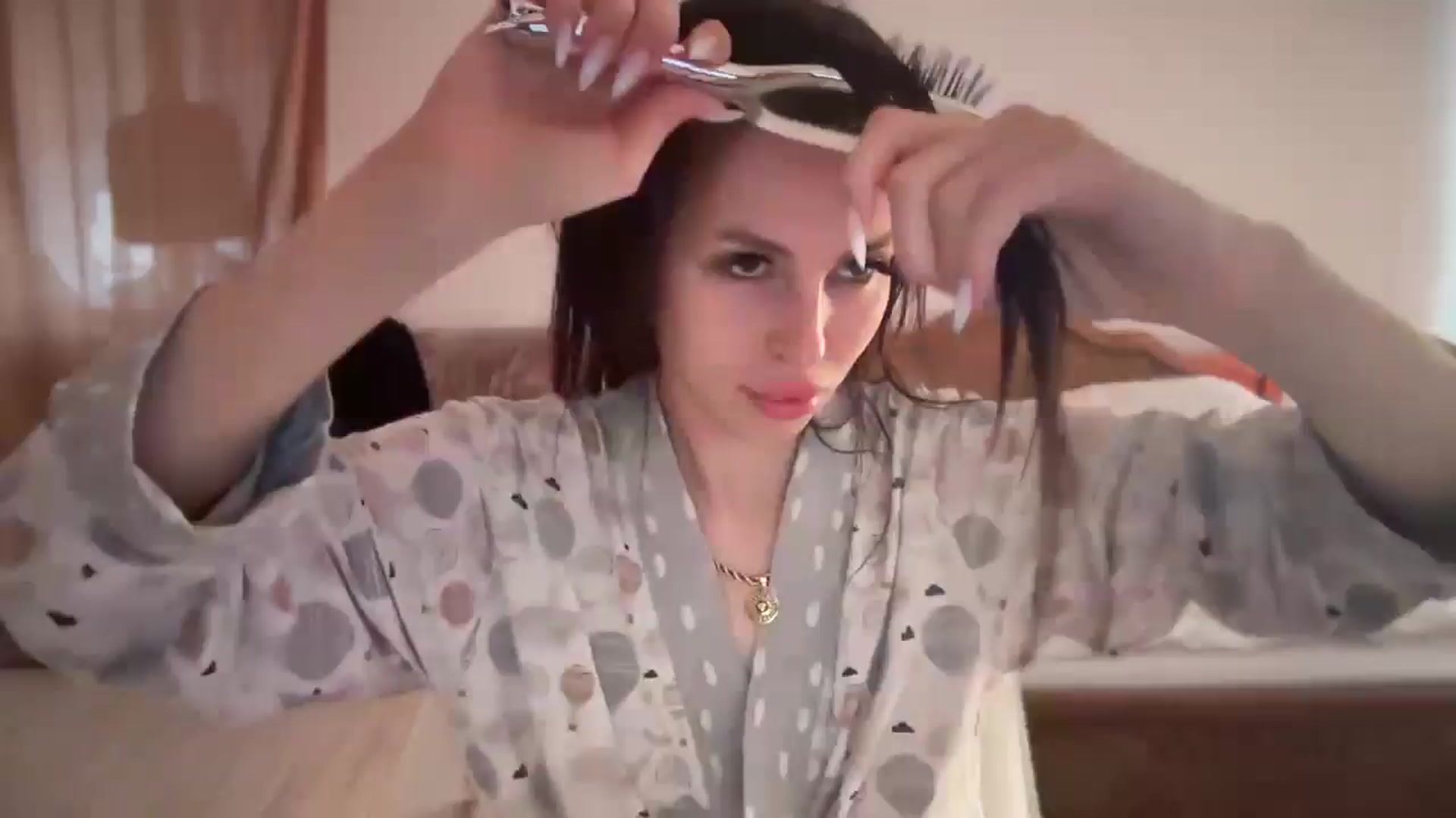 Gallery image thumbnail from UGLYGIRL_'s myfreecams stream on, 09/23/2024, 07:30 image 19 of 20