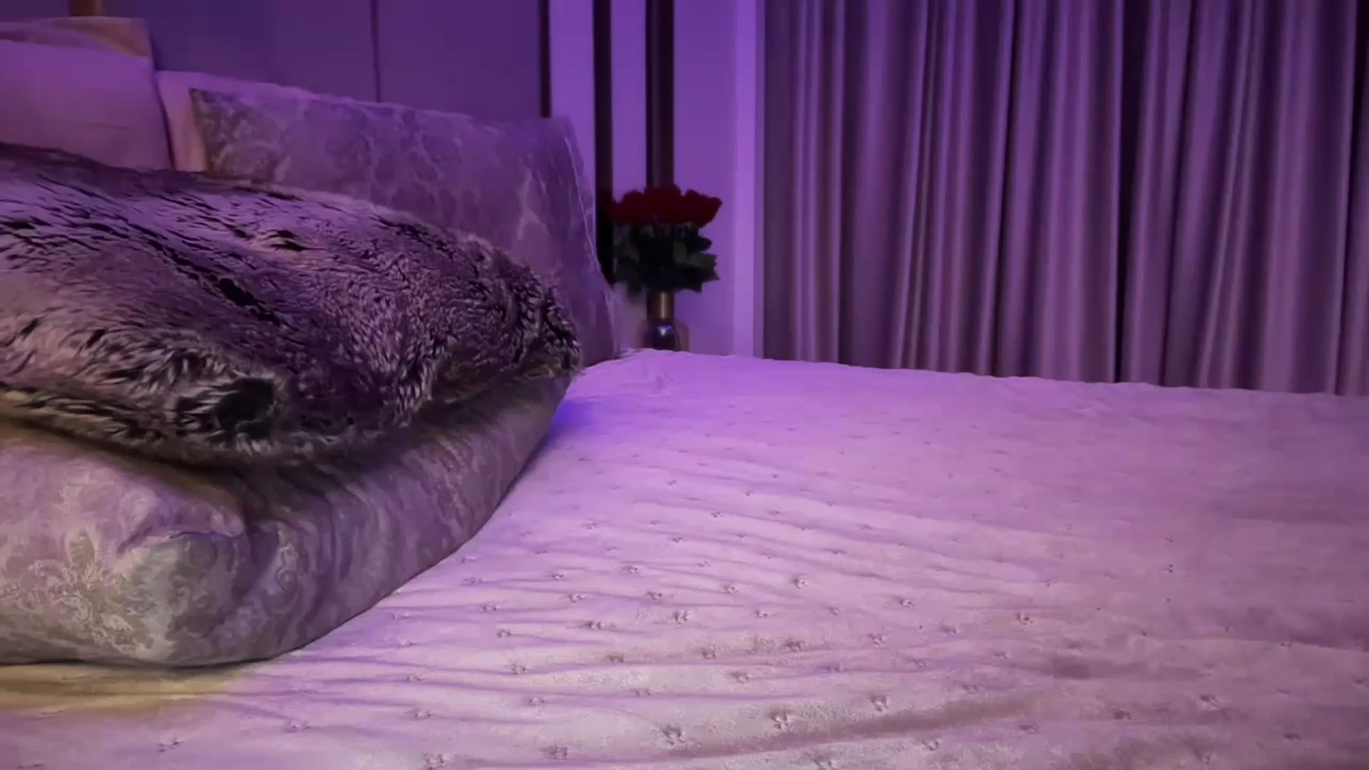 Gallery image thumbnail from UGLYGIRL_'s myfreecams stream on, 10/13/2024, 21:50 image 13 of 20