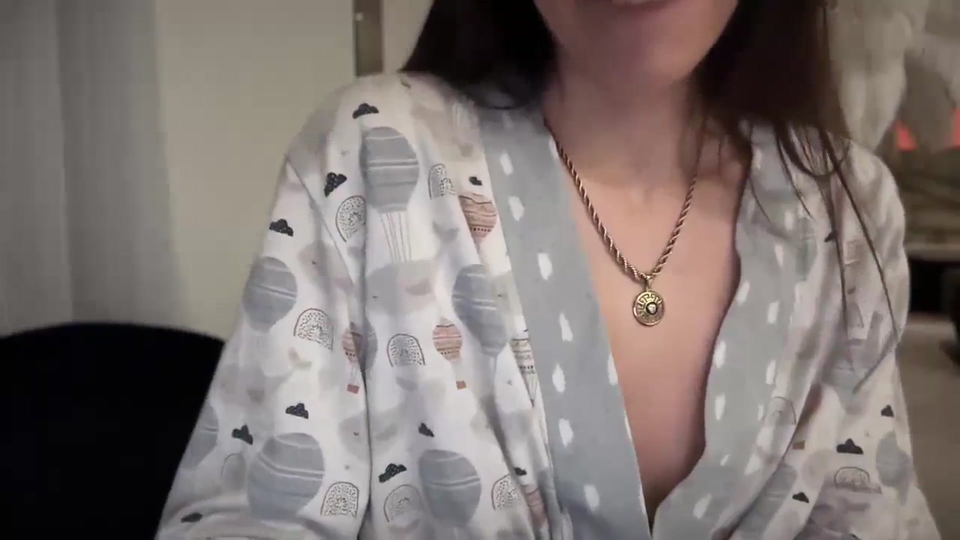 Gallery image thumbnail from UGLYGIRL_'s myfreecams stream on, 10/19/2024, 01:34 image 7 of 20