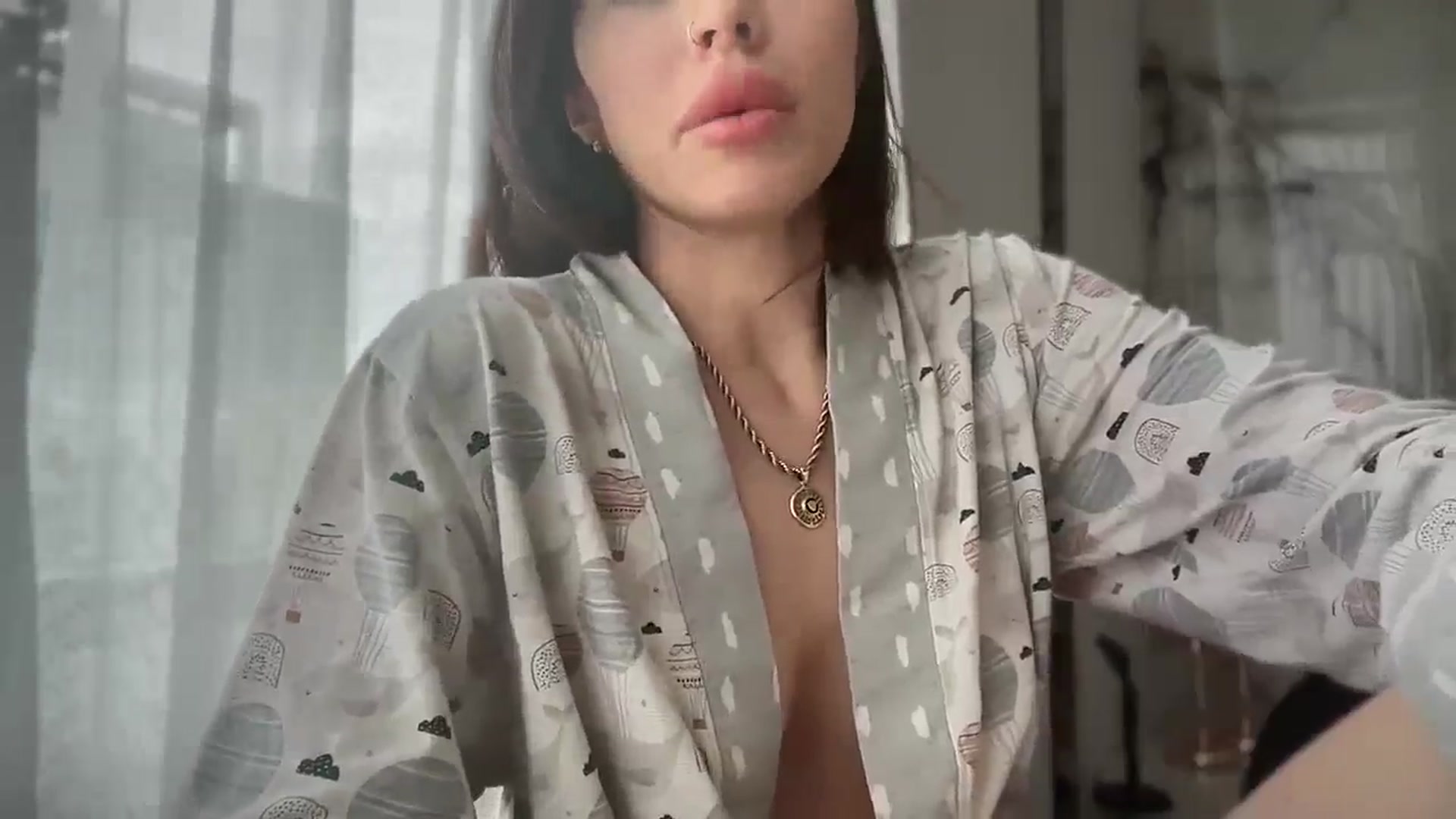 Gallery image thumbnail from UGLYGIRL_'s myfreecams stream on, 10/19/2024, 07:15 image 7 of 20