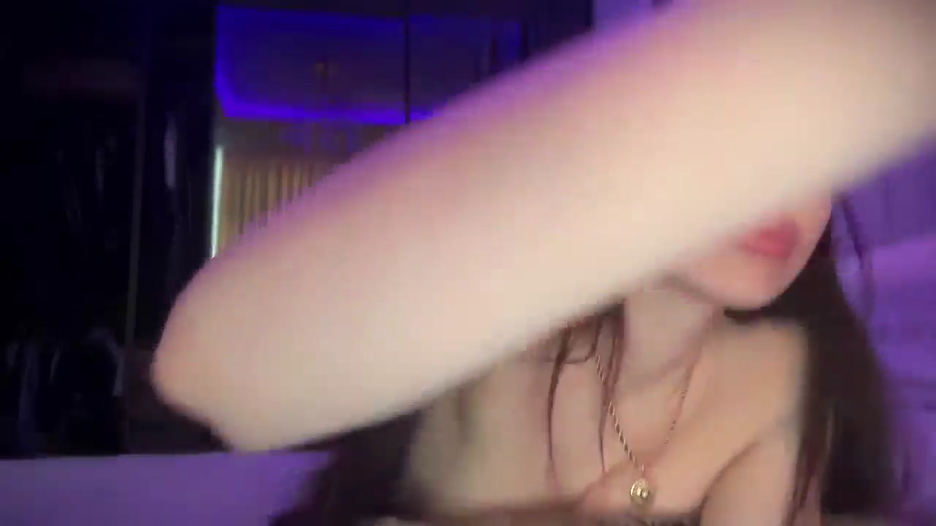 Gallery image thumbnail from UGLYGIRL_'s myfreecams stream on, 10/21/2024, 05:50 image 11 of 20