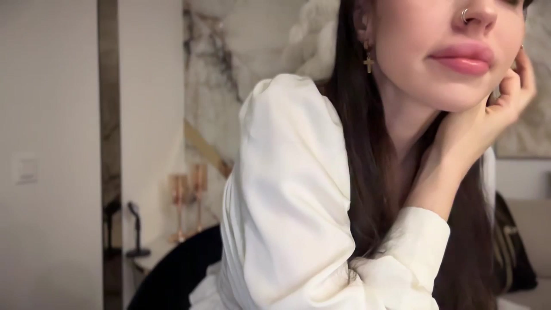 Gallery image thumbnail from UGLYGIRL_'s myfreecams stream on, 10/26/2024, 17:59 image 15 of 20