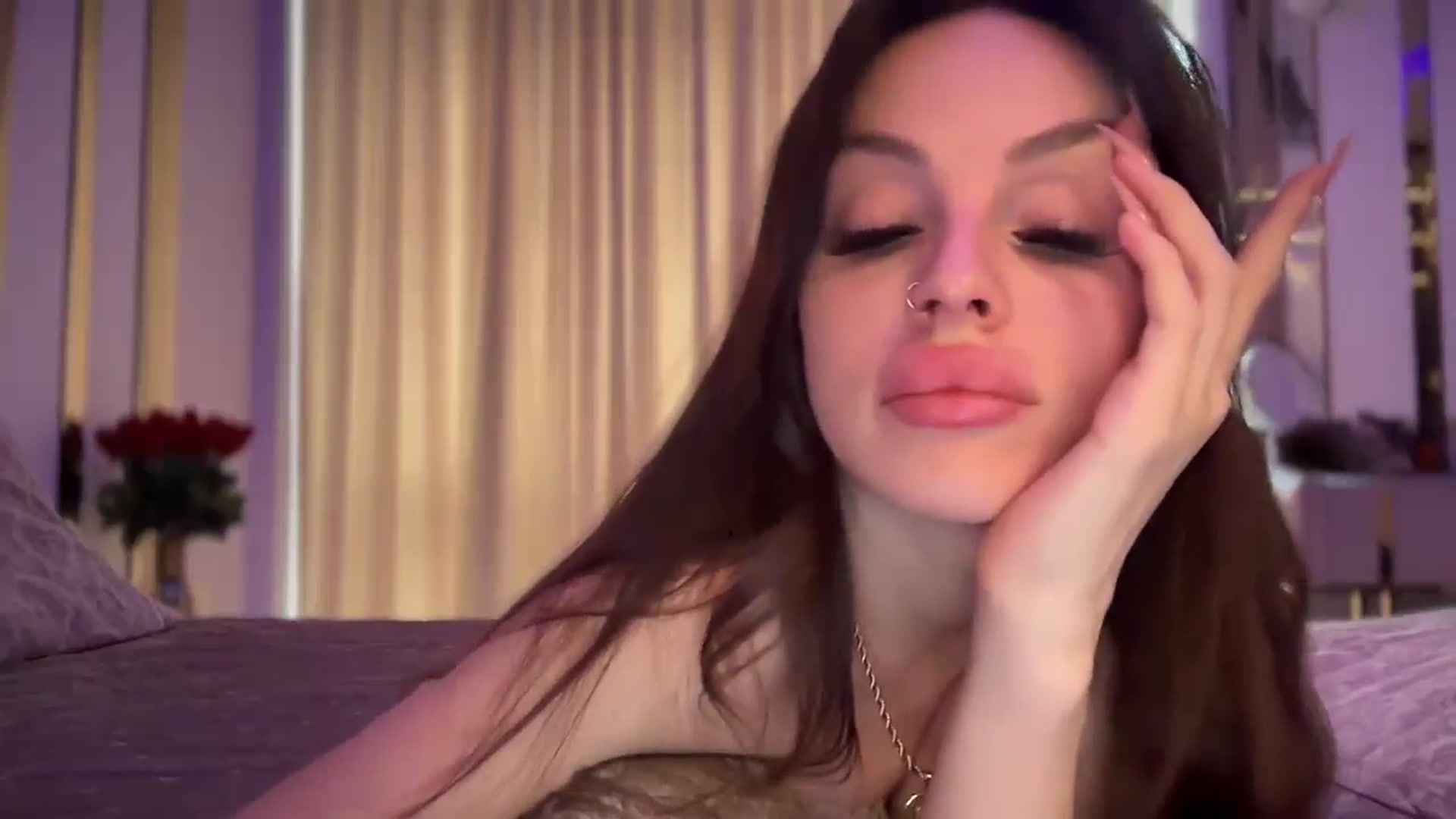 Gallery image thumbnail from UGLYGIRL_'s myfreecams stream on, 10/29/2024, 06:13 image 20 of 20