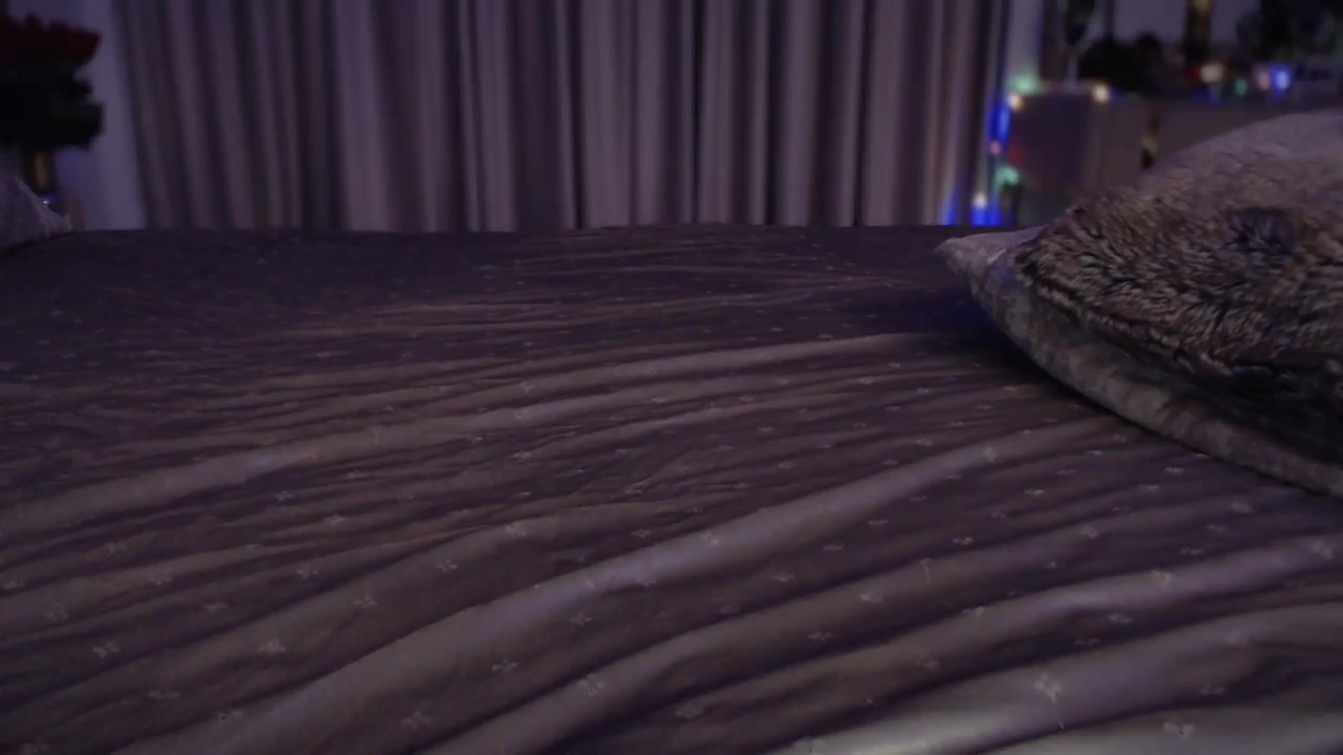 Gallery image thumbnail from UGLYGIRL_'s myfreecams stream on, 10/31/2024, 23:52 image 16 of 20