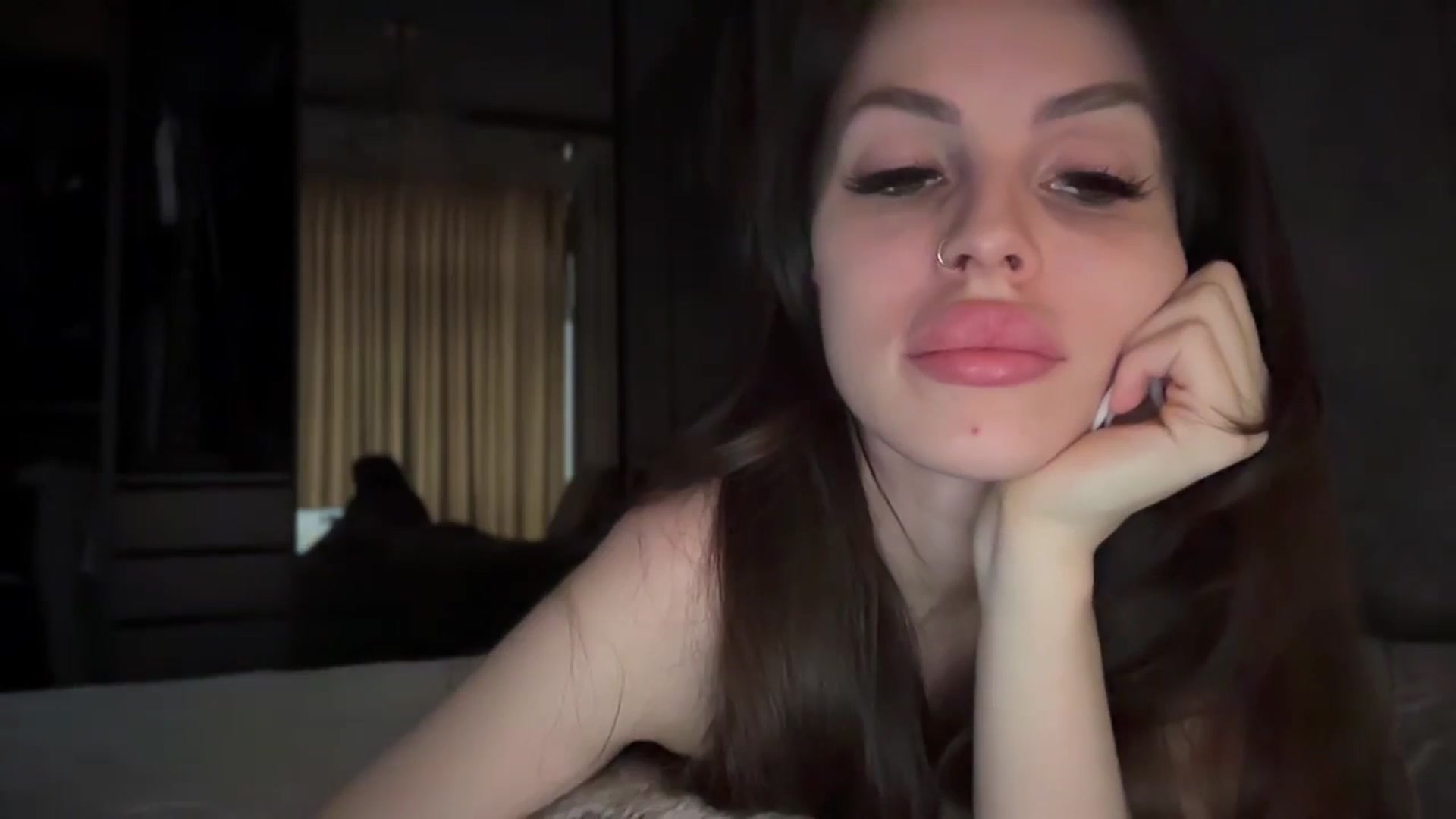 Gallery image thumbnail from UGLYGIRL_'s myfreecams stream on, 11/11/2024, 09:12 image 20 of 20