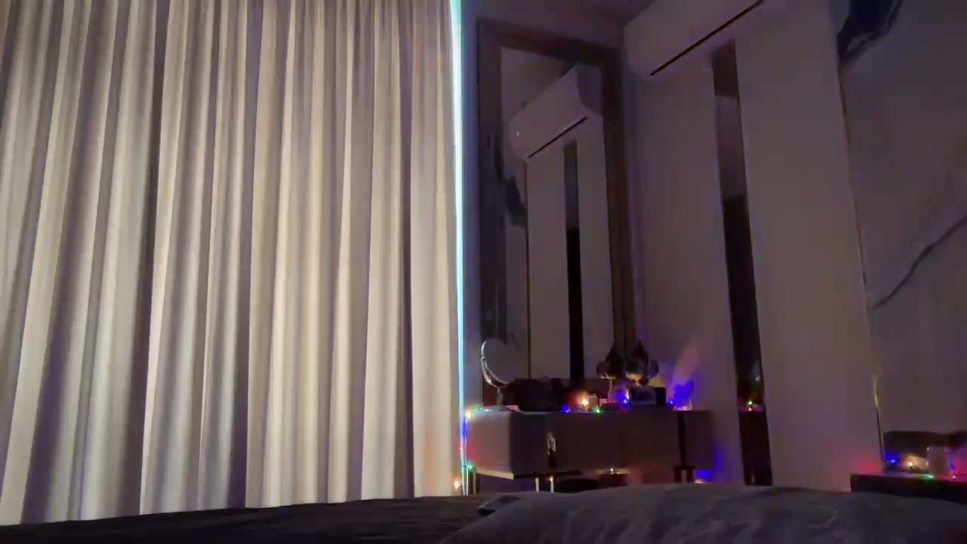 Gallery image thumbnail from UGLYGIRL_'s myfreecams stream on, 11/15/2024, 09:25 image 14 of 20