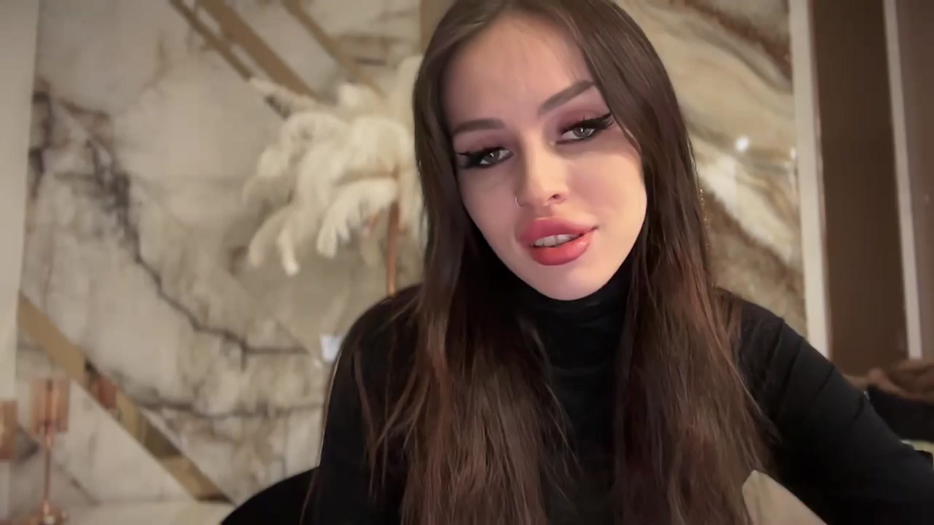 Gallery image thumbnail from UGLYGIRL_'s myfreecams stream on, 11/15/2024, 19:58 image 1 of 20