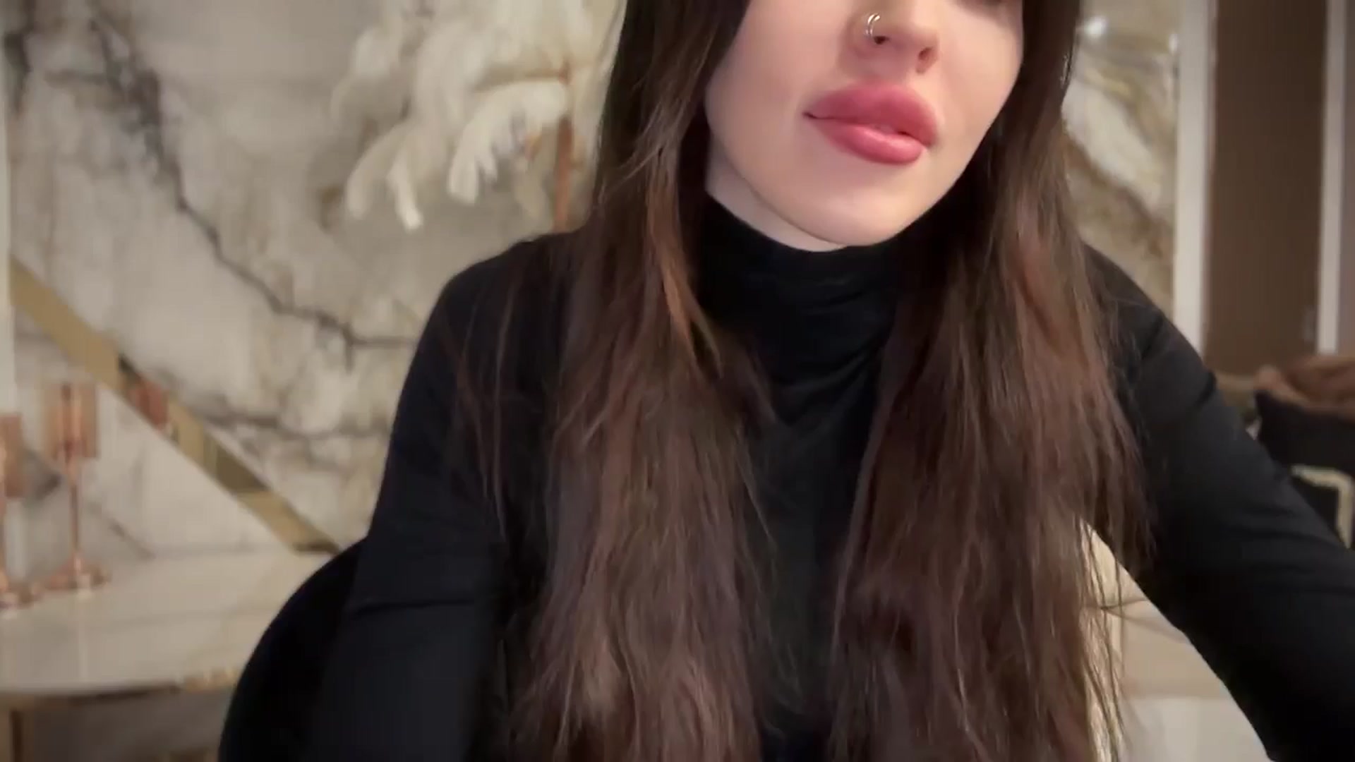 Gallery image thumbnail from UGLYGIRL_'s myfreecams stream on, 11/15/2024, 19:58 image 5 of 20