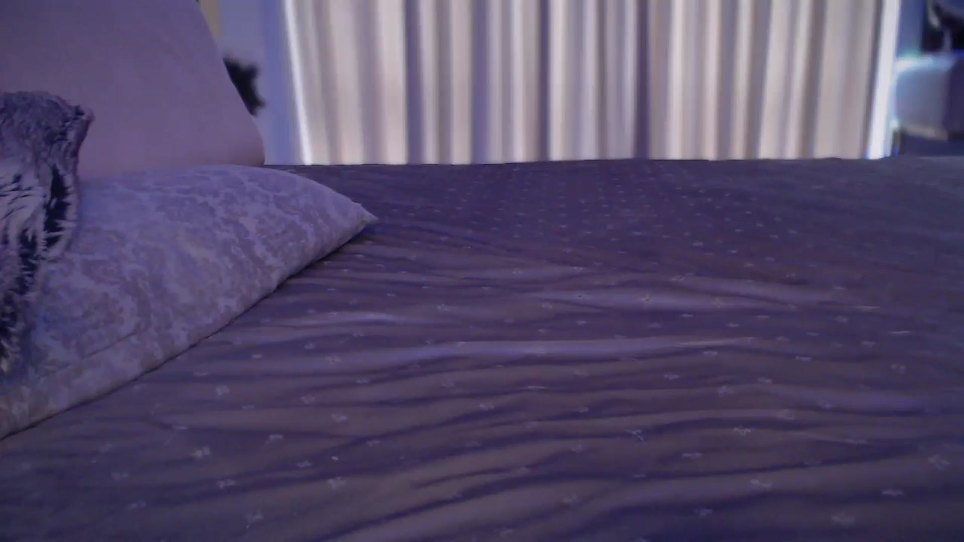 Gallery image thumbnail from UGLYGIRL_'s myfreecams stream on, 11/16/2024, 07:44 image 10 of 20