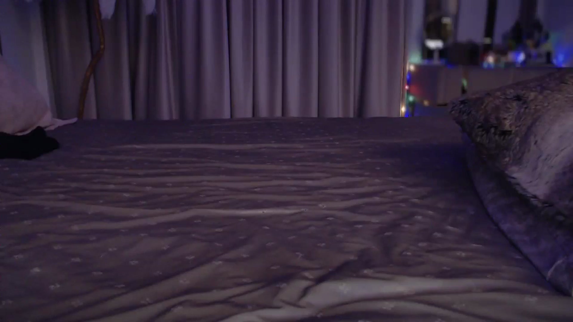Gallery image thumbnail from UGLYGIRL_'s myfreecams stream on, 11/25/2024, 02:23 image 15 of 20