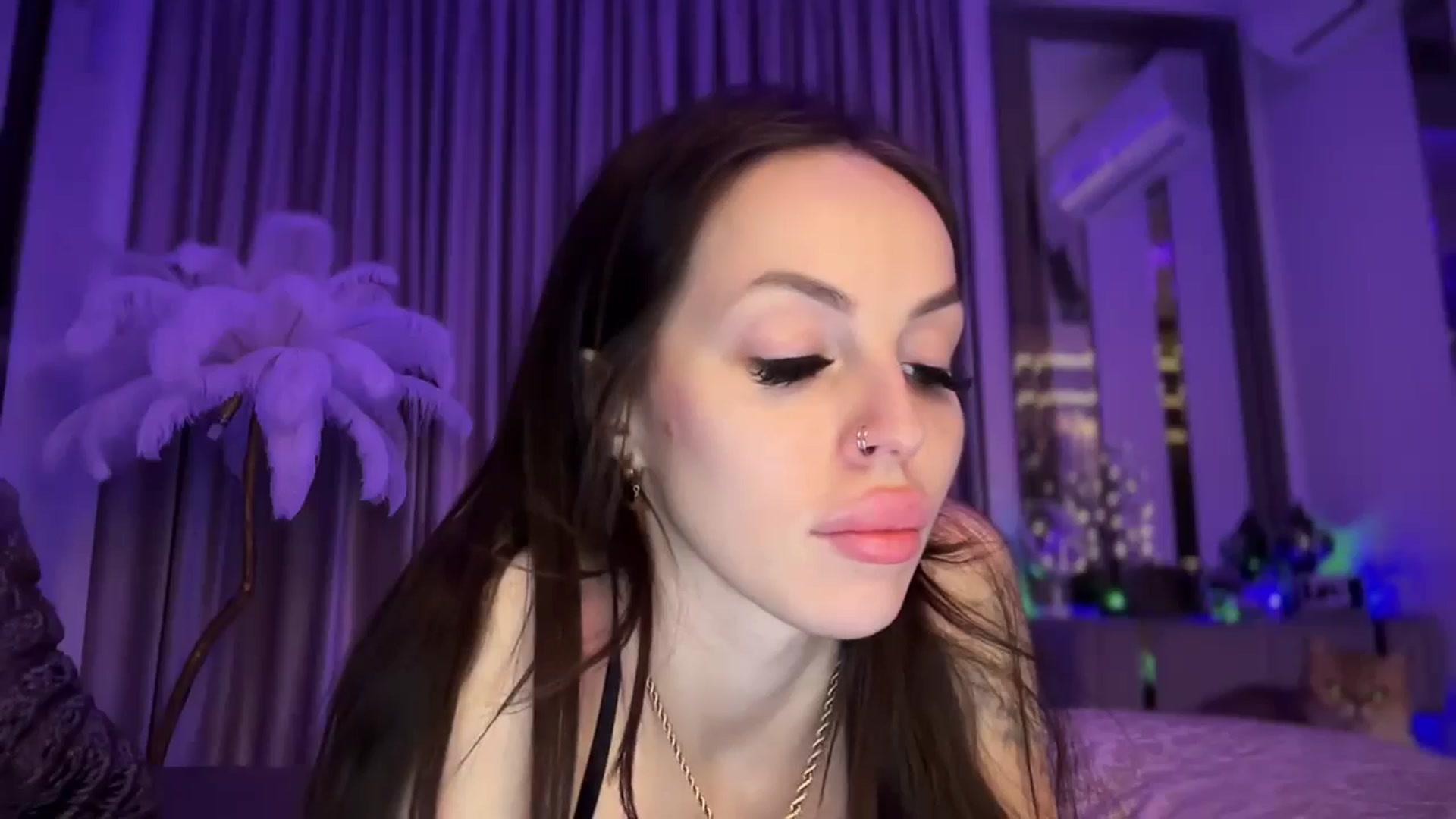 Gallery image thumbnail from UGLYGIRL_'s myfreecams stream on, 11/27/2024, 22:36 image 4 of 20