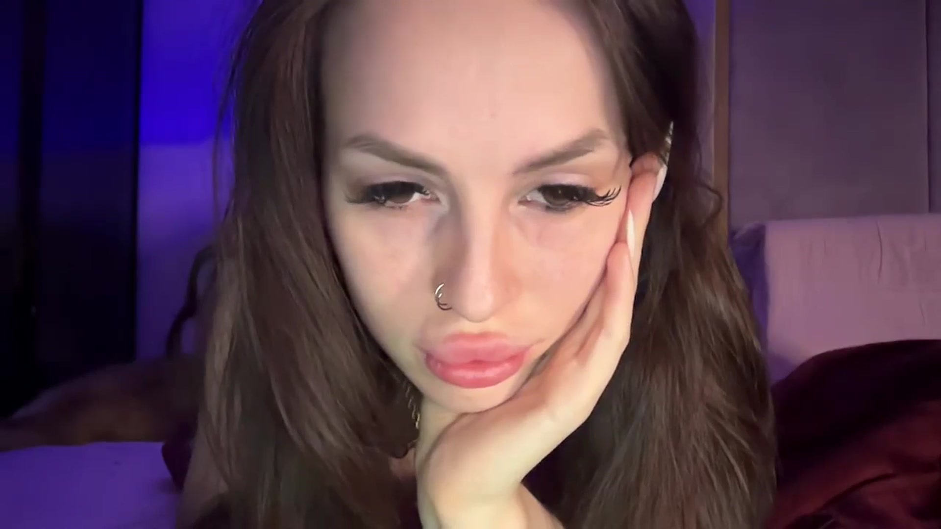 Gallery image thumbnail from UGLYGIRL_'s myfreecams stream on, 12/03/2024, 20:09 image 19 of 20