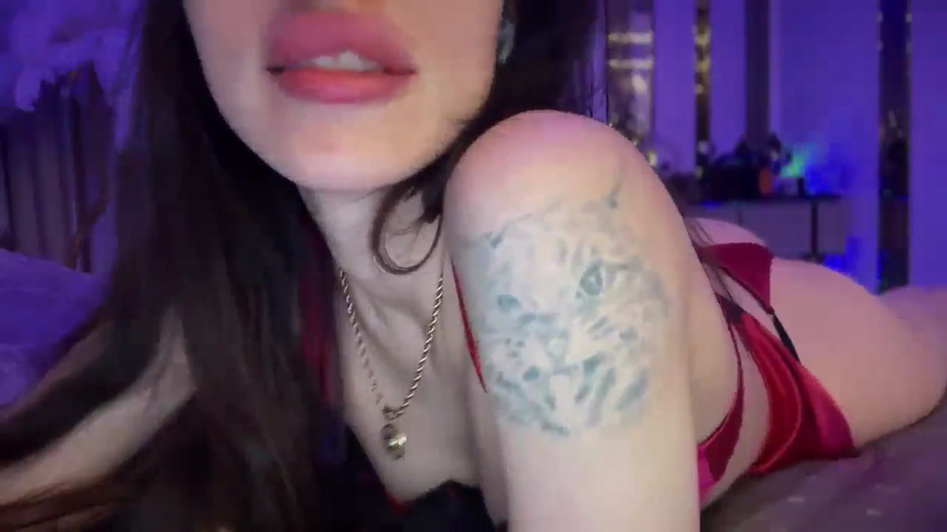 Gallery image thumbnail from UGLYGIRL_'s myfreecams stream on, 12/04/2024, 19:58 image 9 of 20