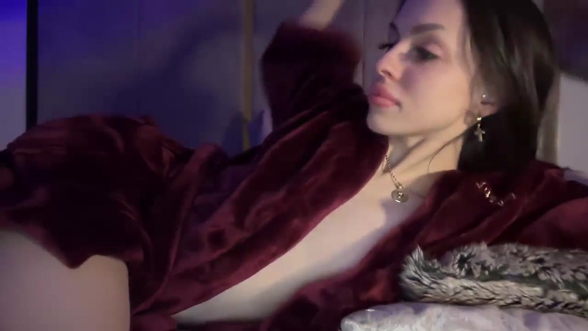 Gallery image thumbnail from UGLYGIRL_'s myfreecams stream on, 12/05/2024, 07:51 image 10 of 20