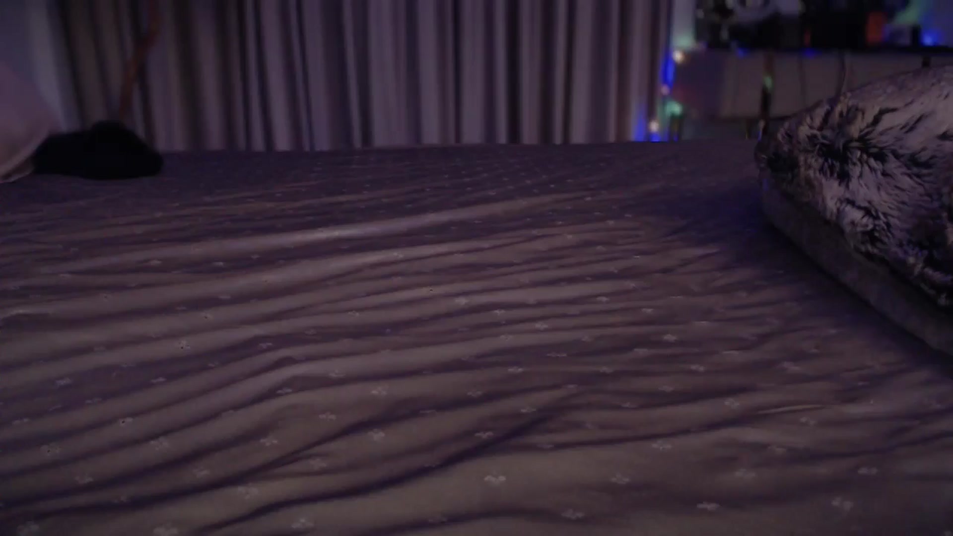 Gallery image thumbnail from UGLYGIRL_'s myfreecams stream on, 12/06/2024, 02:42 image 3 of 20