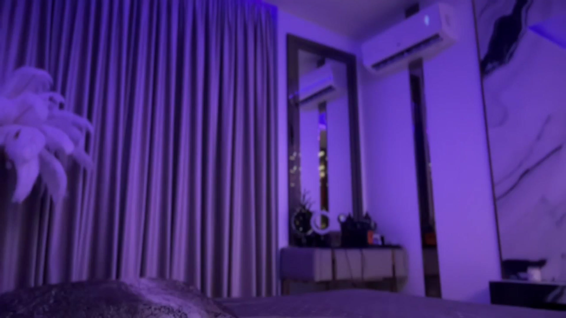 Gallery image thumbnail from UGLYGIRL_'s myfreecams stream on, 12/06/2024, 20:03 image 8 of 20