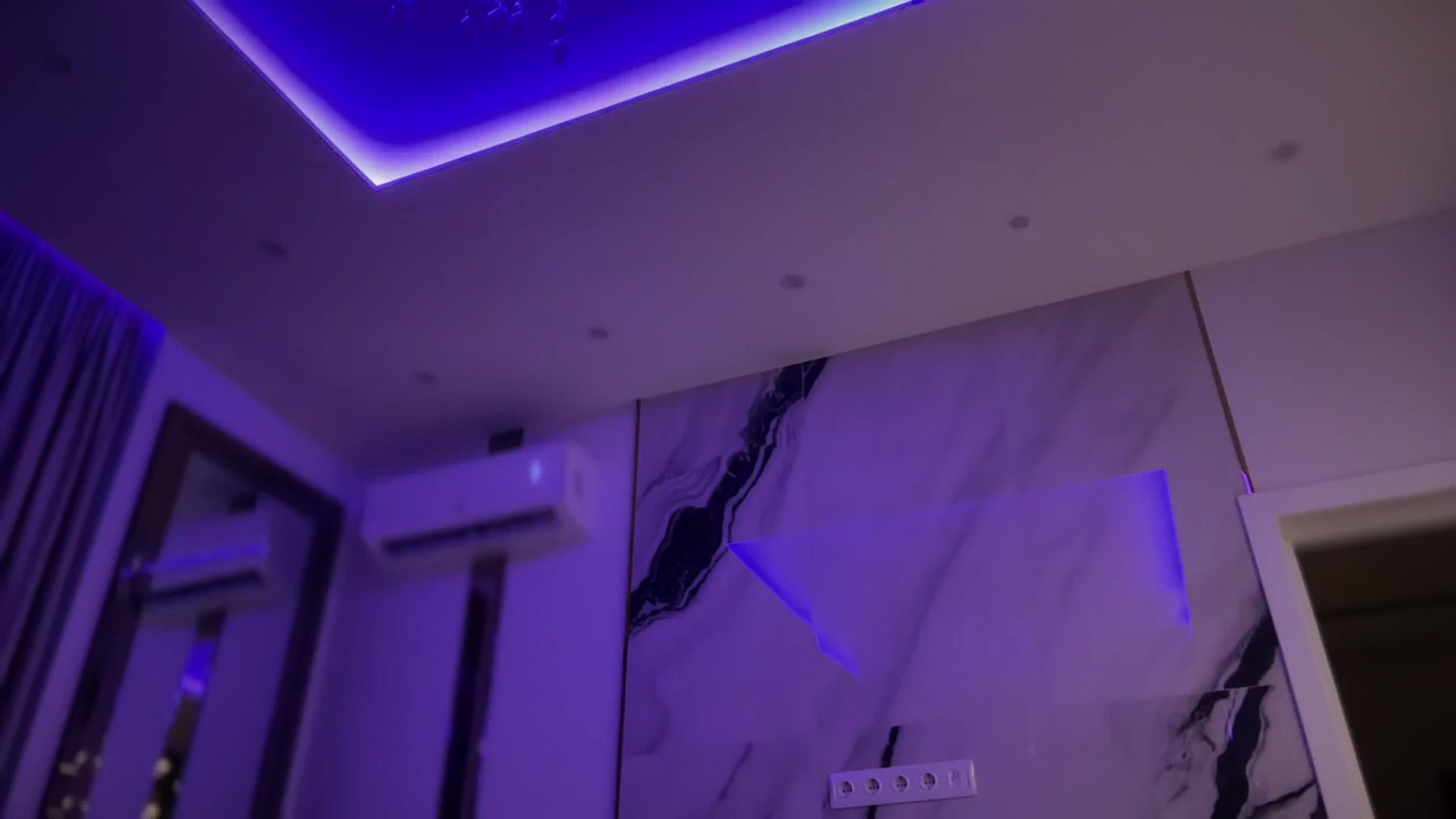 Gallery image thumbnail from UGLYGIRL_'s myfreecams stream on, 12/06/2024, 20:03 image 7 of 20