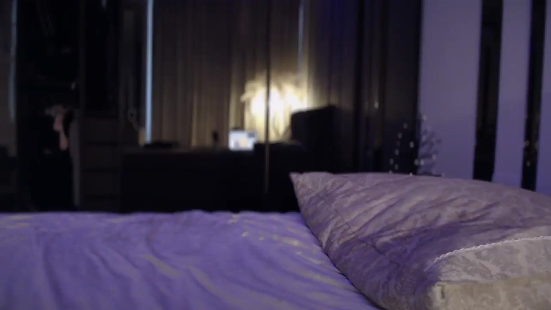 Gallery image thumbnail from UGLYGIRL_'s myfreecams stream on, 12/08/2024, 08:52 image 11 of 20