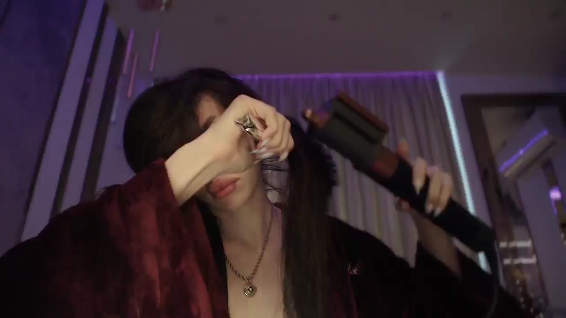 Gallery image thumbnail from UGLYGIRL_'s myfreecams stream on, 12/10/2024, 08:07 image 14 of 20