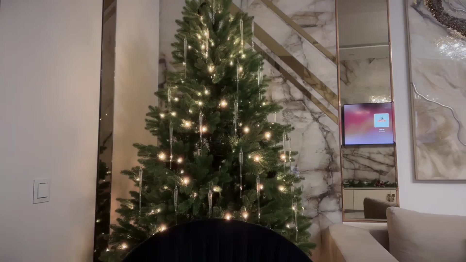 Gallery image thumbnail from UGLYGIRL_'s myfreecams stream on, 12/14/2024, 24:33 image 4 of 20
