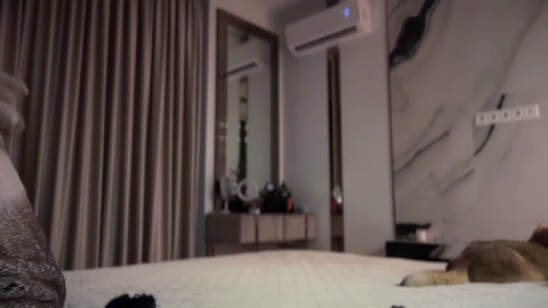 Gallery image thumbnail from UGLYGIRL_'s myfreecams stream on, 12/14/2024, 21:05 image 16 of 20
