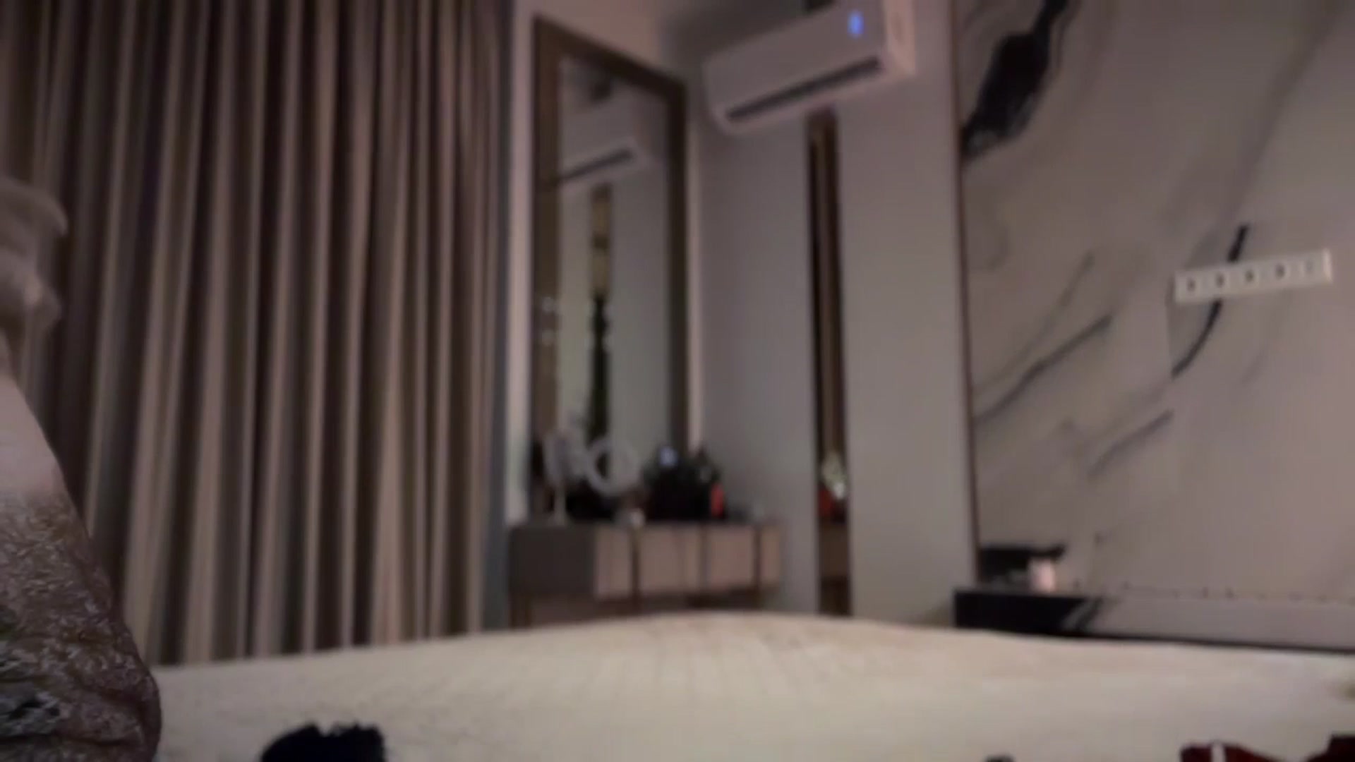 Gallery image thumbnail from UGLYGIRL_'s myfreecams stream on, 12/14/2024, 21:05 image 3 of 20