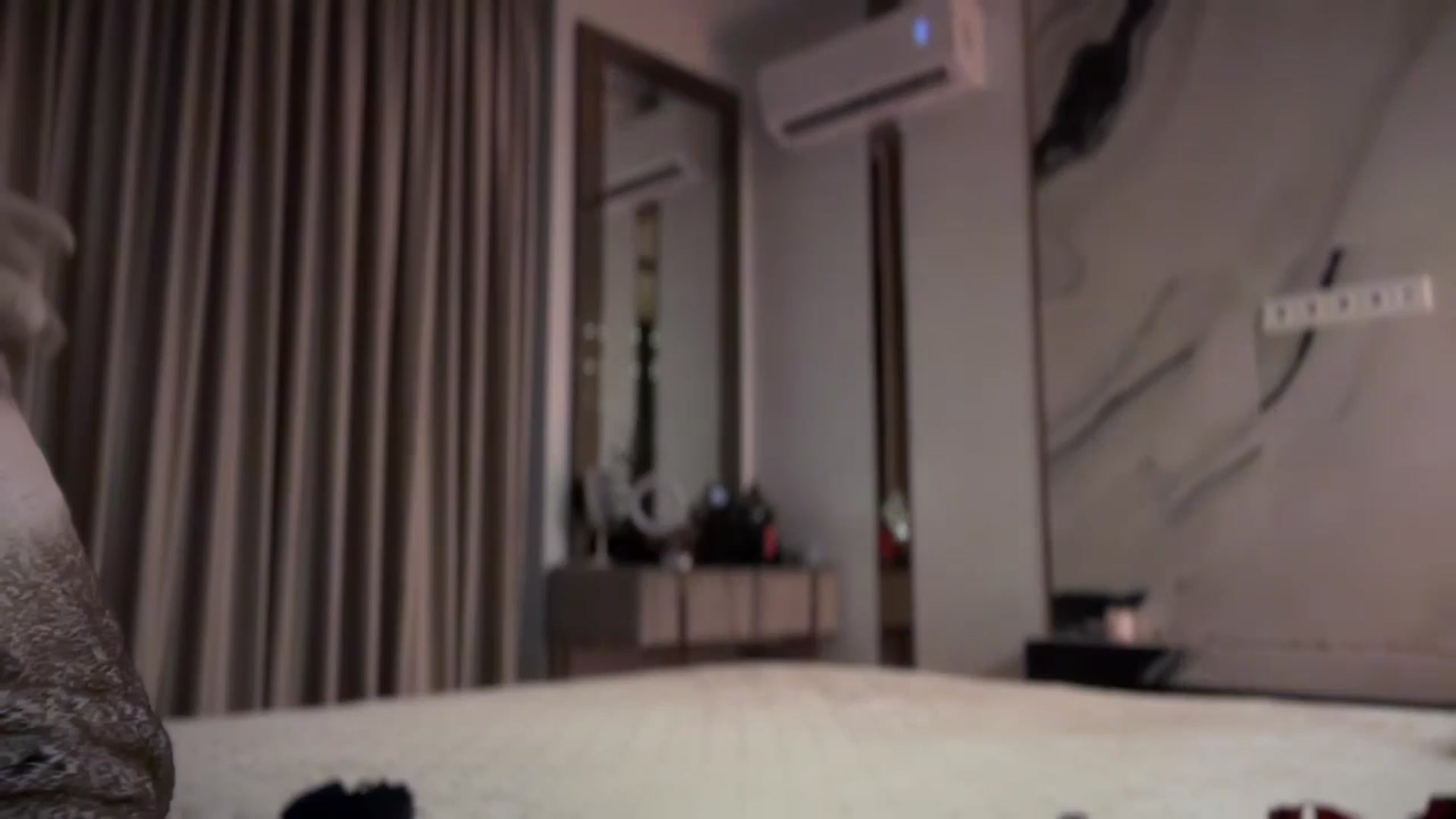 Gallery image thumbnail from UGLYGIRL_'s myfreecams stream on, 12/14/2024, 21:05 image 10 of 20