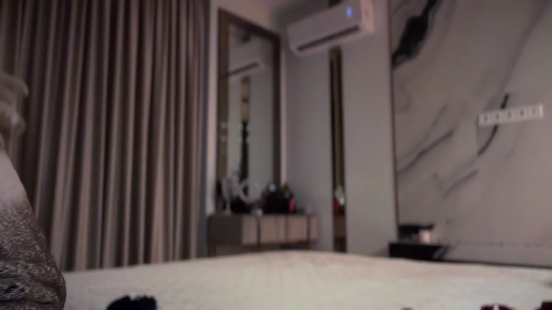 Gallery image thumbnail from UGLYGIRL_'s myfreecams stream on, 12/14/2024, 21:05 image 8 of 20