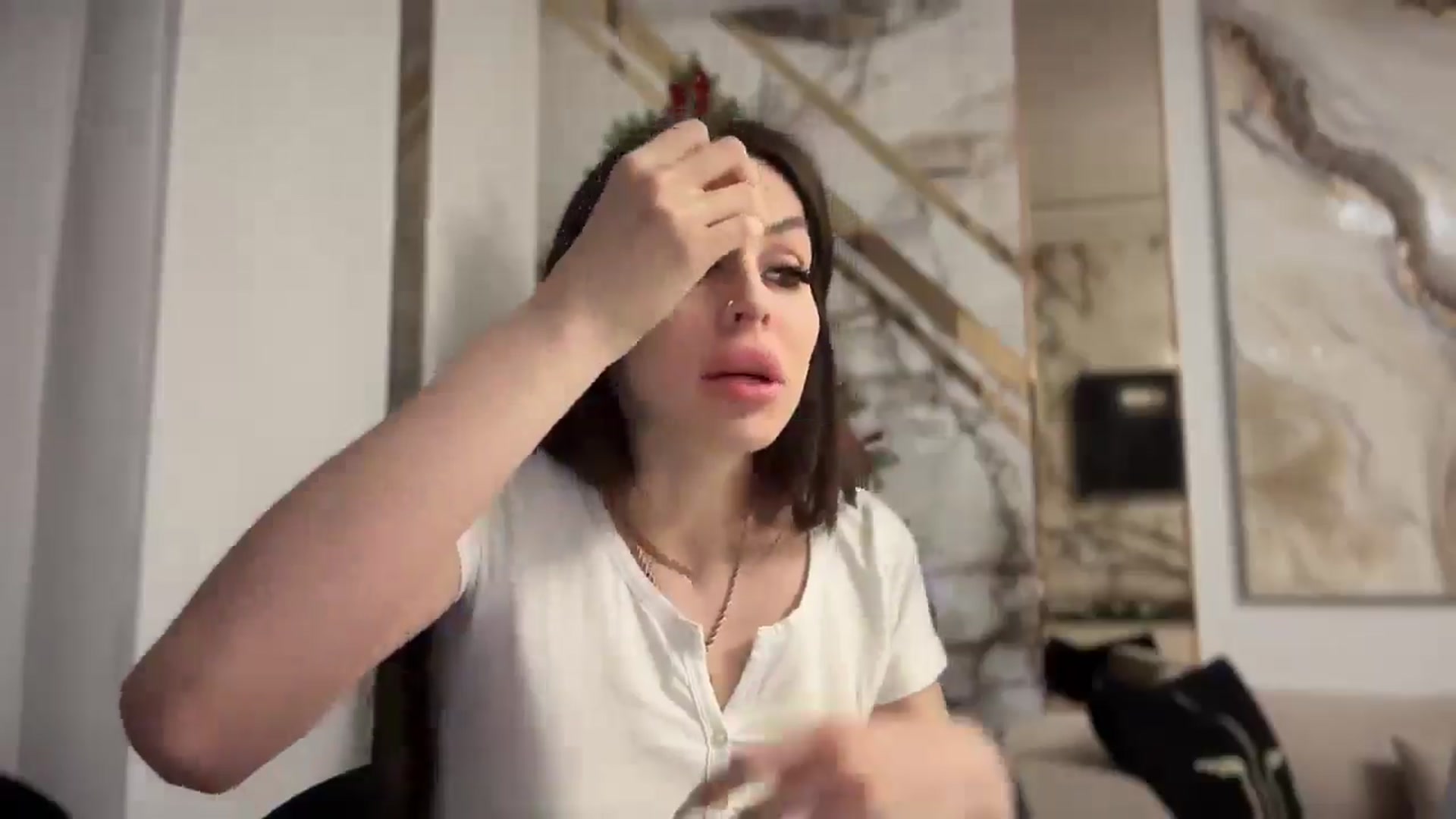 Gallery image thumbnail from UGLYGIRL_'s myfreecams stream on, 12/15/2024, 18:05 image 16 of 20